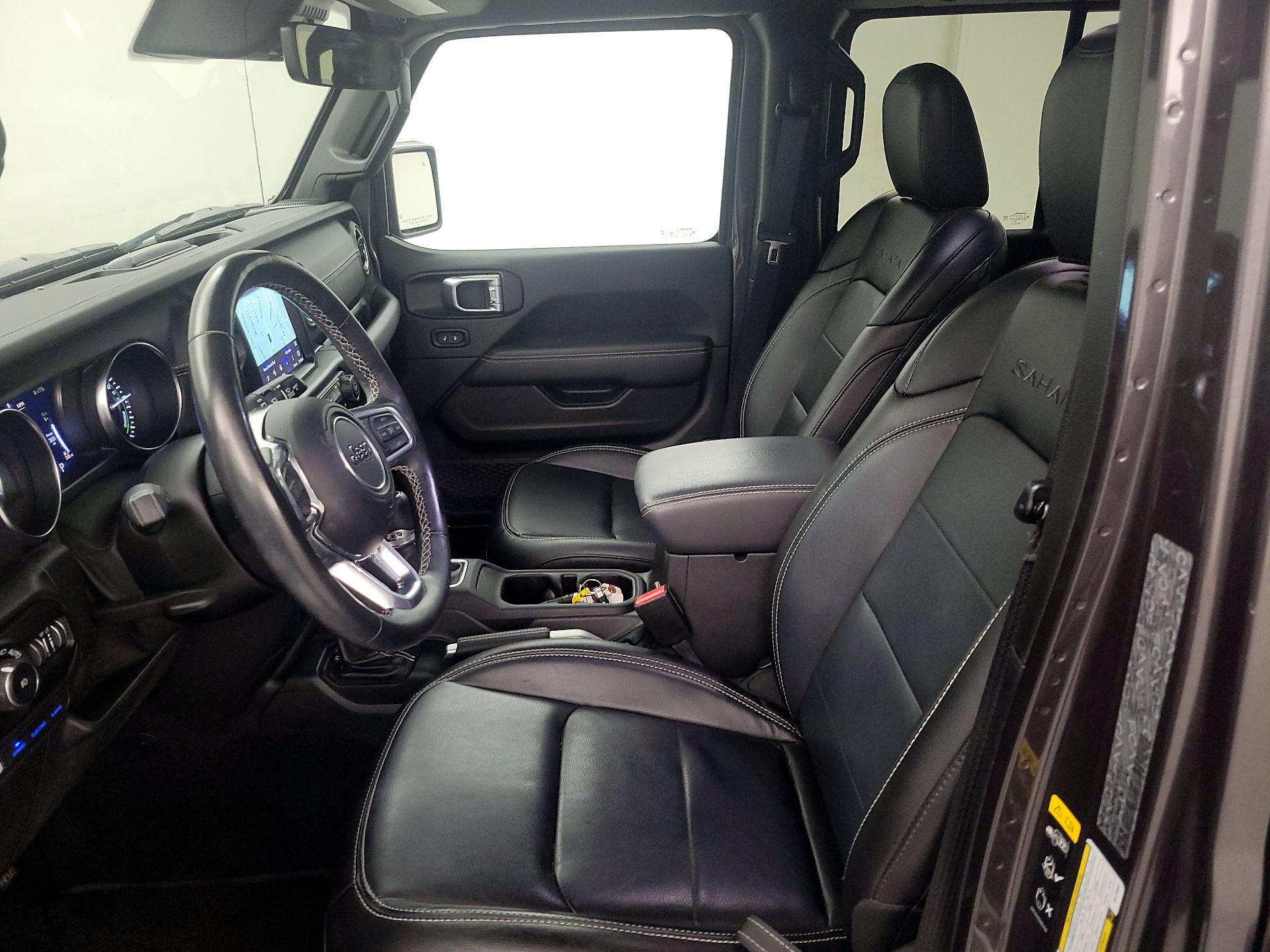 Thumbnail: 2021 Jeep Wrangler - 11