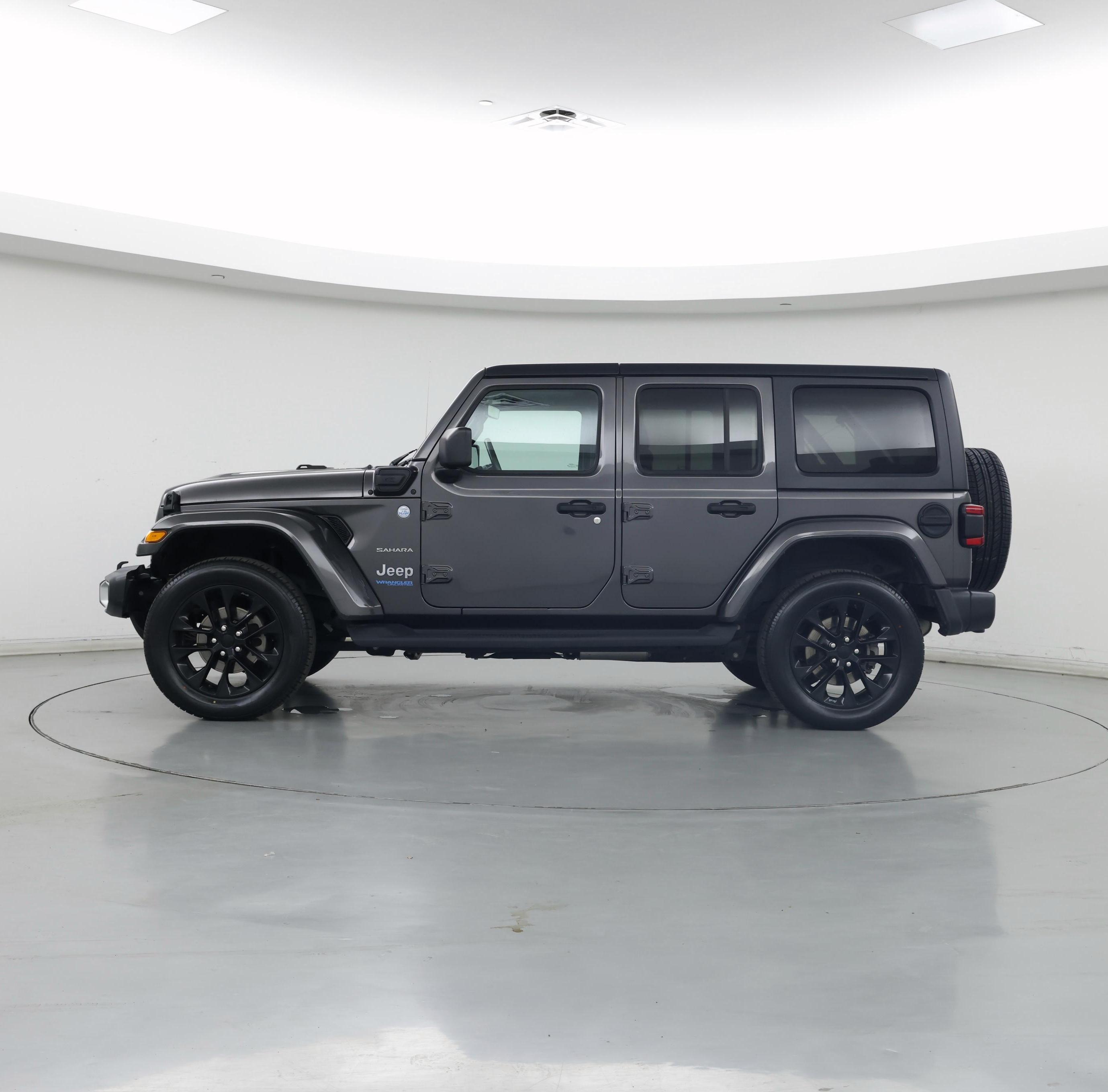 Thumbnail: 2021 Jeep Wrangler - 3