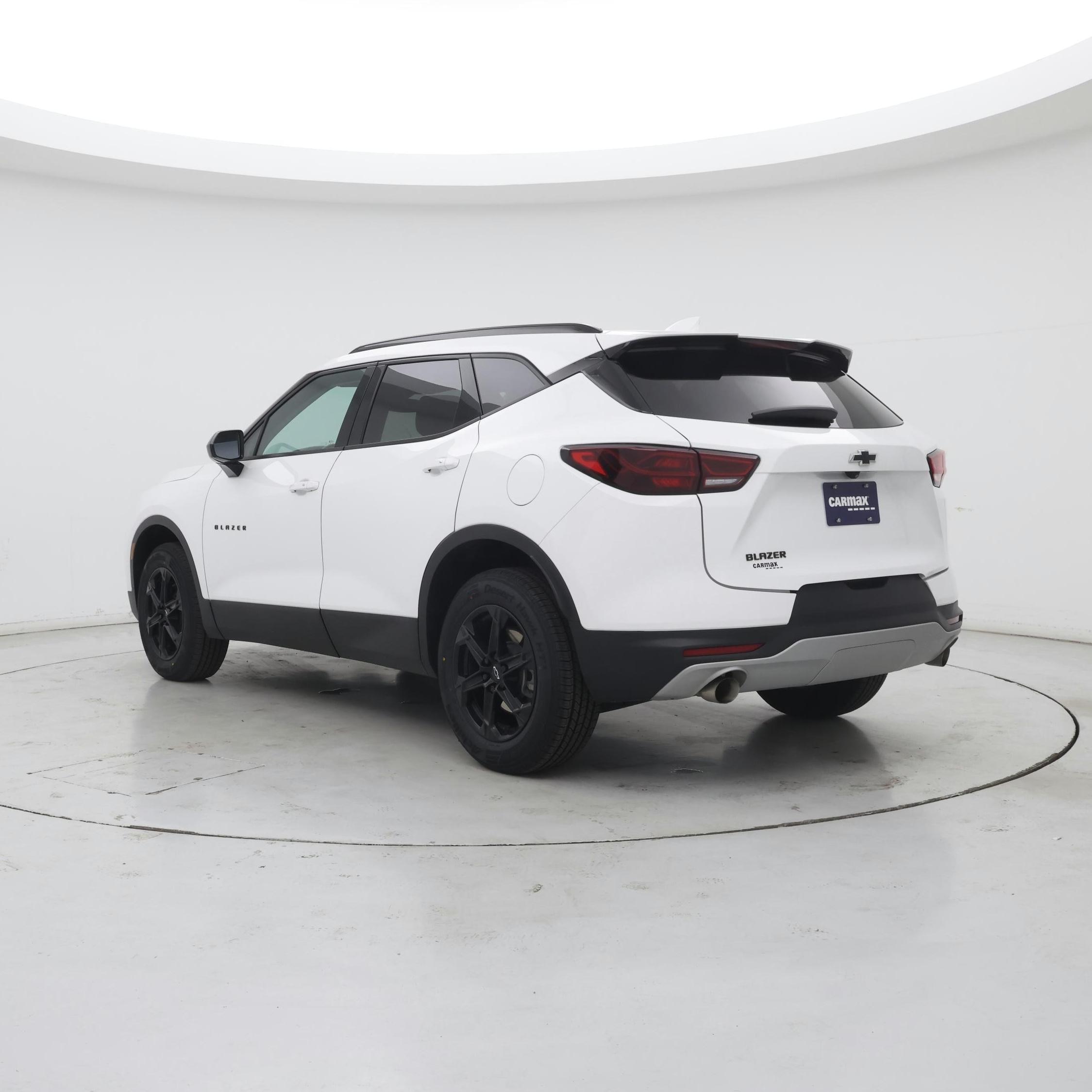 Thumbnail: 2023 Chevrolet Blazer - 2
