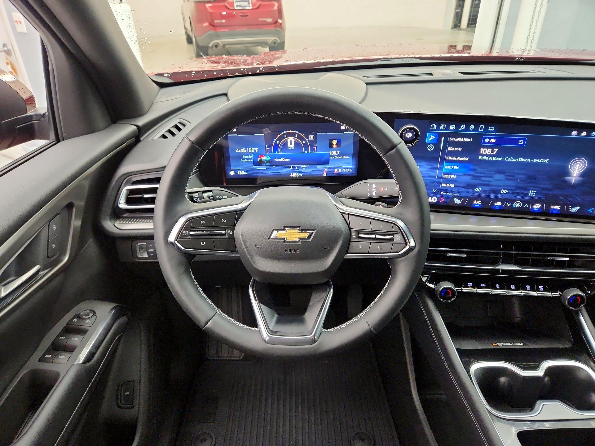 Thumbnail: 2025 Chevrolet Traverse - 10