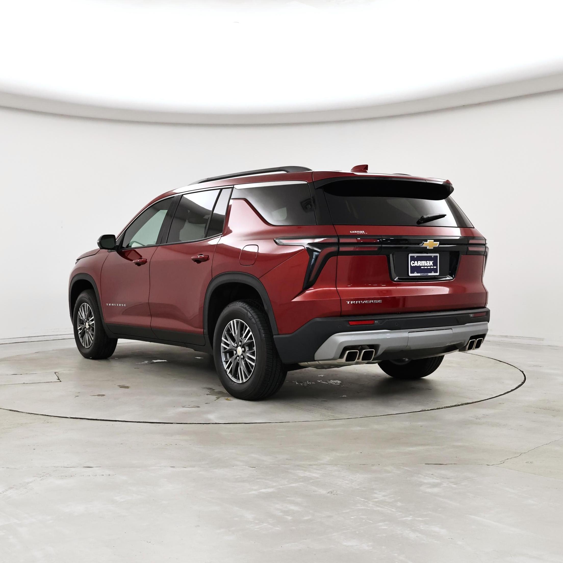 Thumbnail: 2025 Chevrolet Traverse - 2