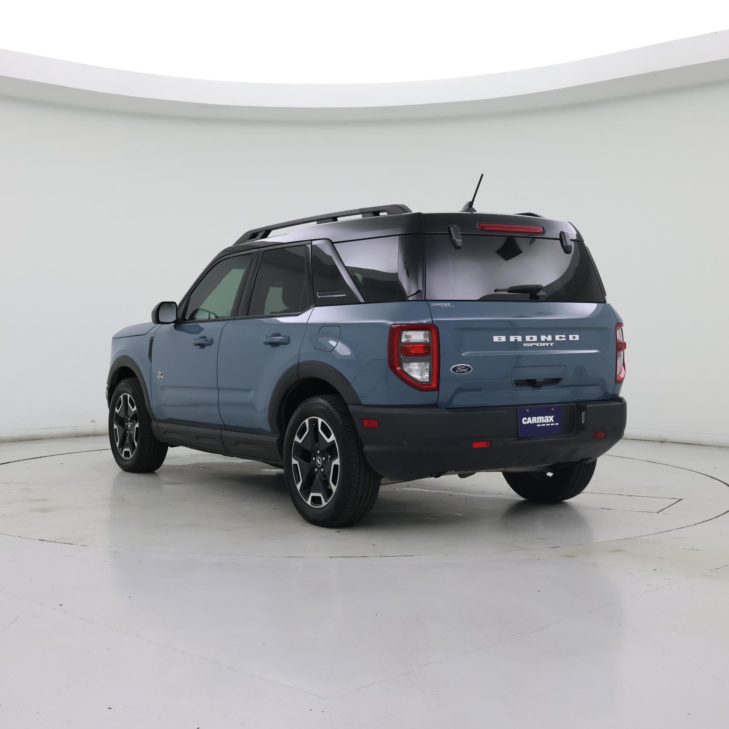 Thumbnail: 2022 Ford Bronco Sport - 2