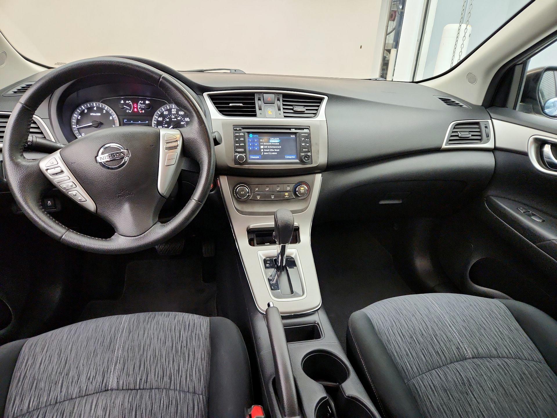 Thumbnail: 2014 Nissan Sentra - 9