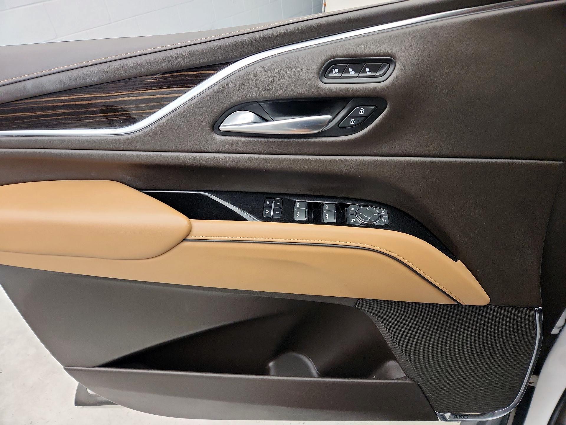 Thumbnail: 2022 Cadillac Escalade - 12