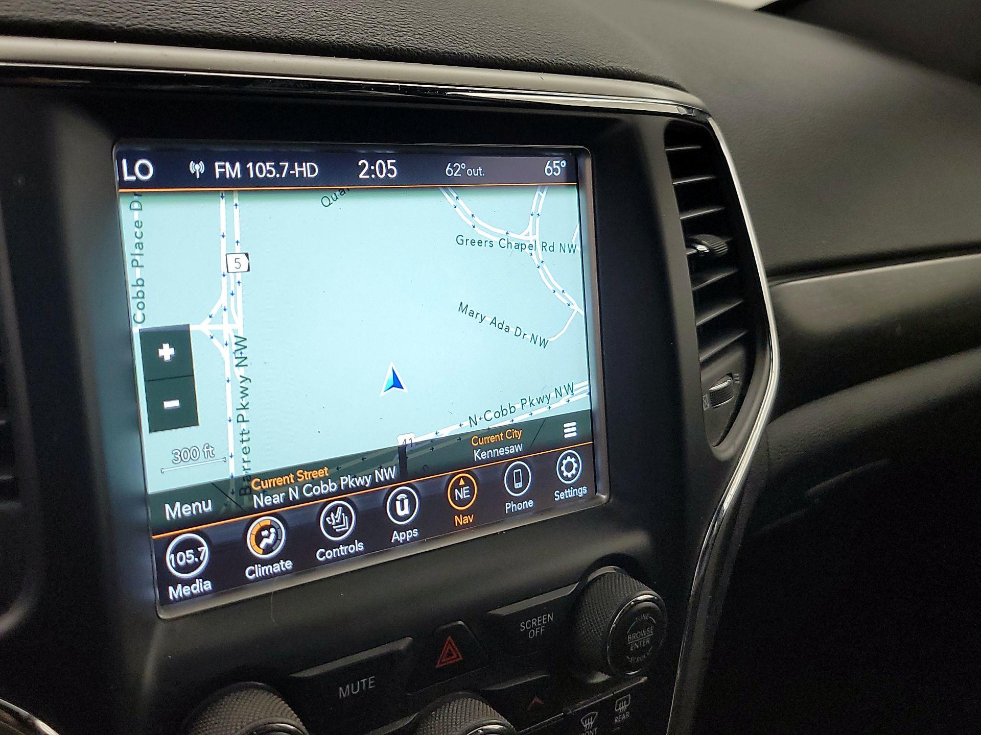 Thumbnail: 2018 Jeep Grand Cherokee - 14