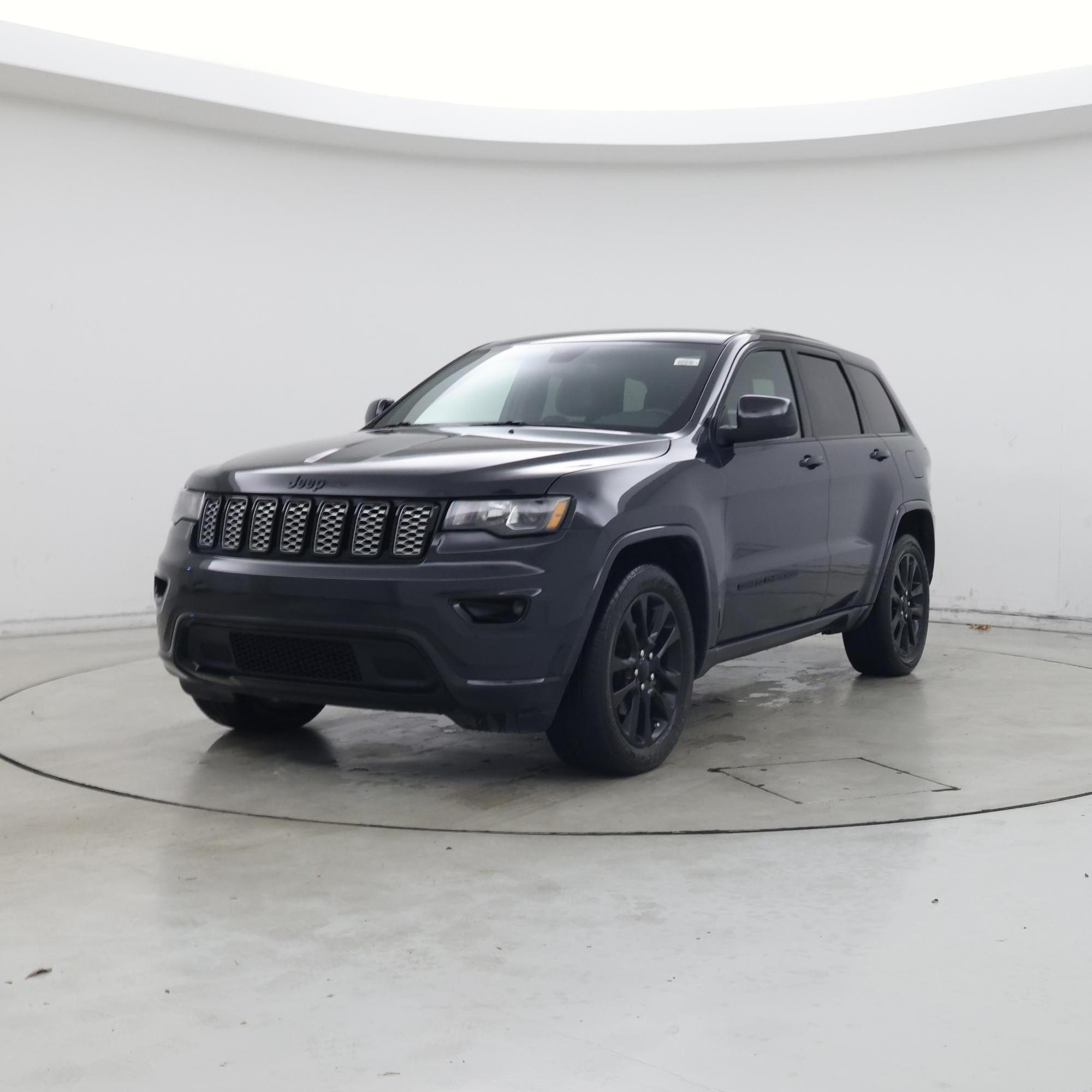 Thumbnail: 2018 Jeep Grand Cherokee - 4