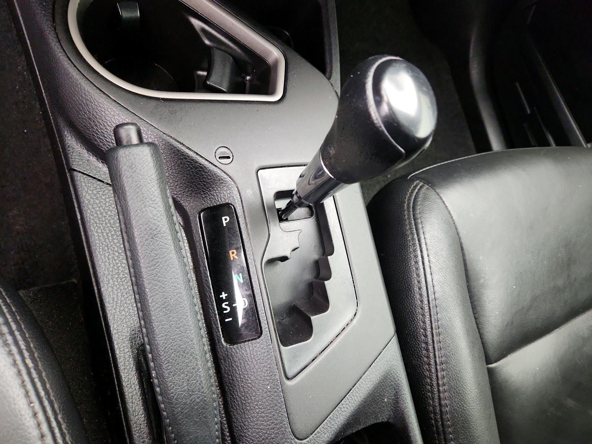 Thumbnail: 2017 Toyota RAV4 - 17