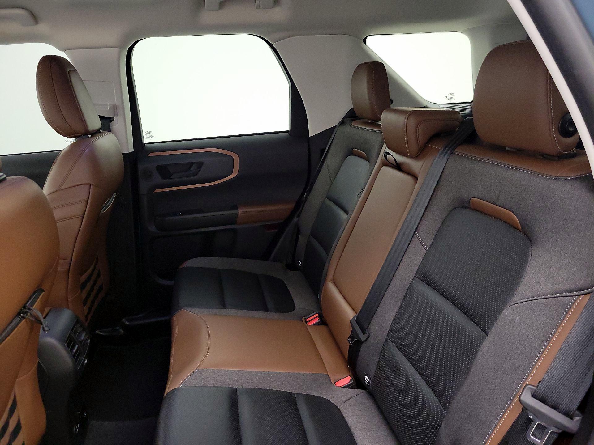 Thumbnail: 2021 Ford Bronco Sport - 20