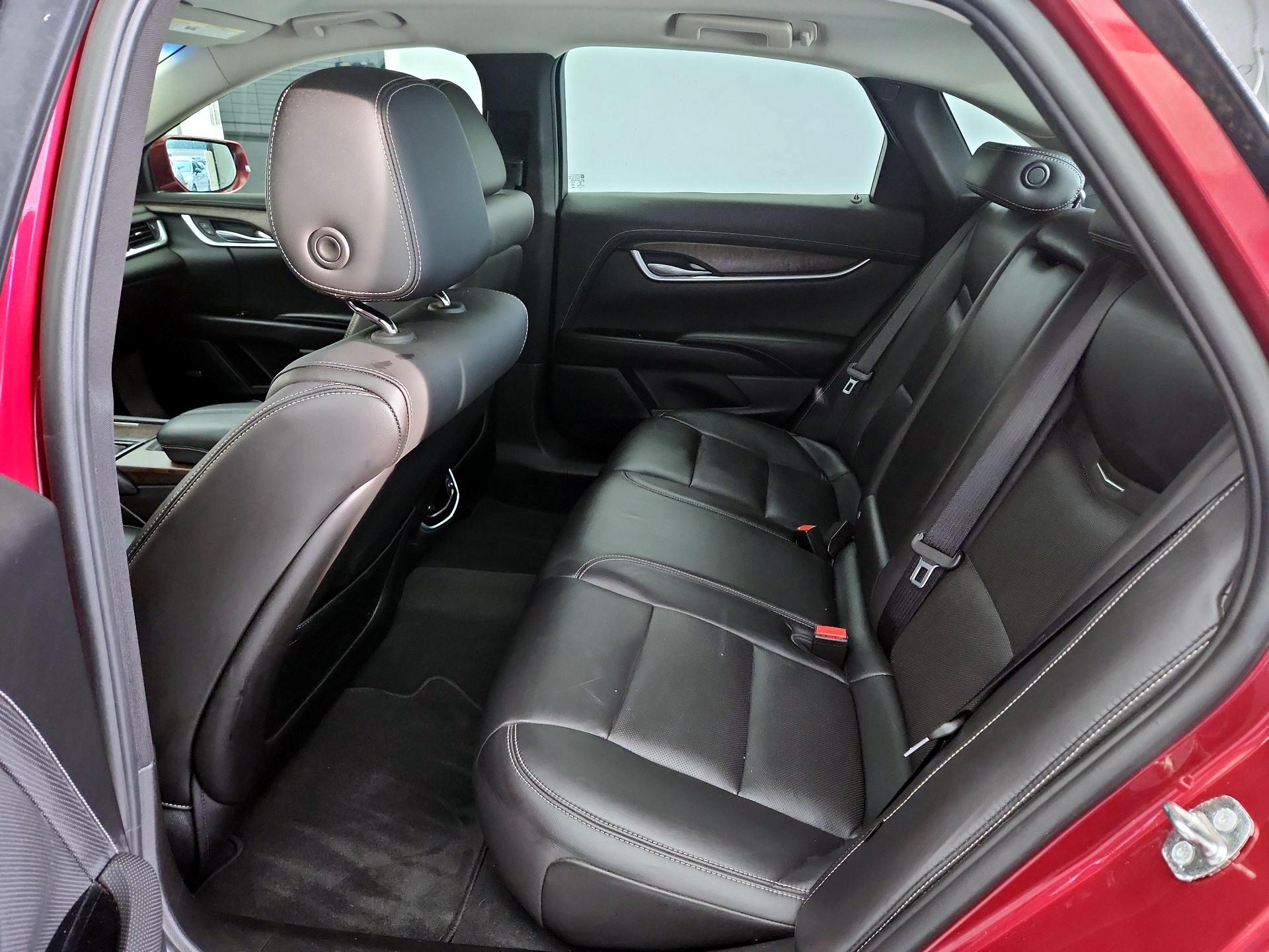 Thumbnail: 2018 Cadillac XTS - 19