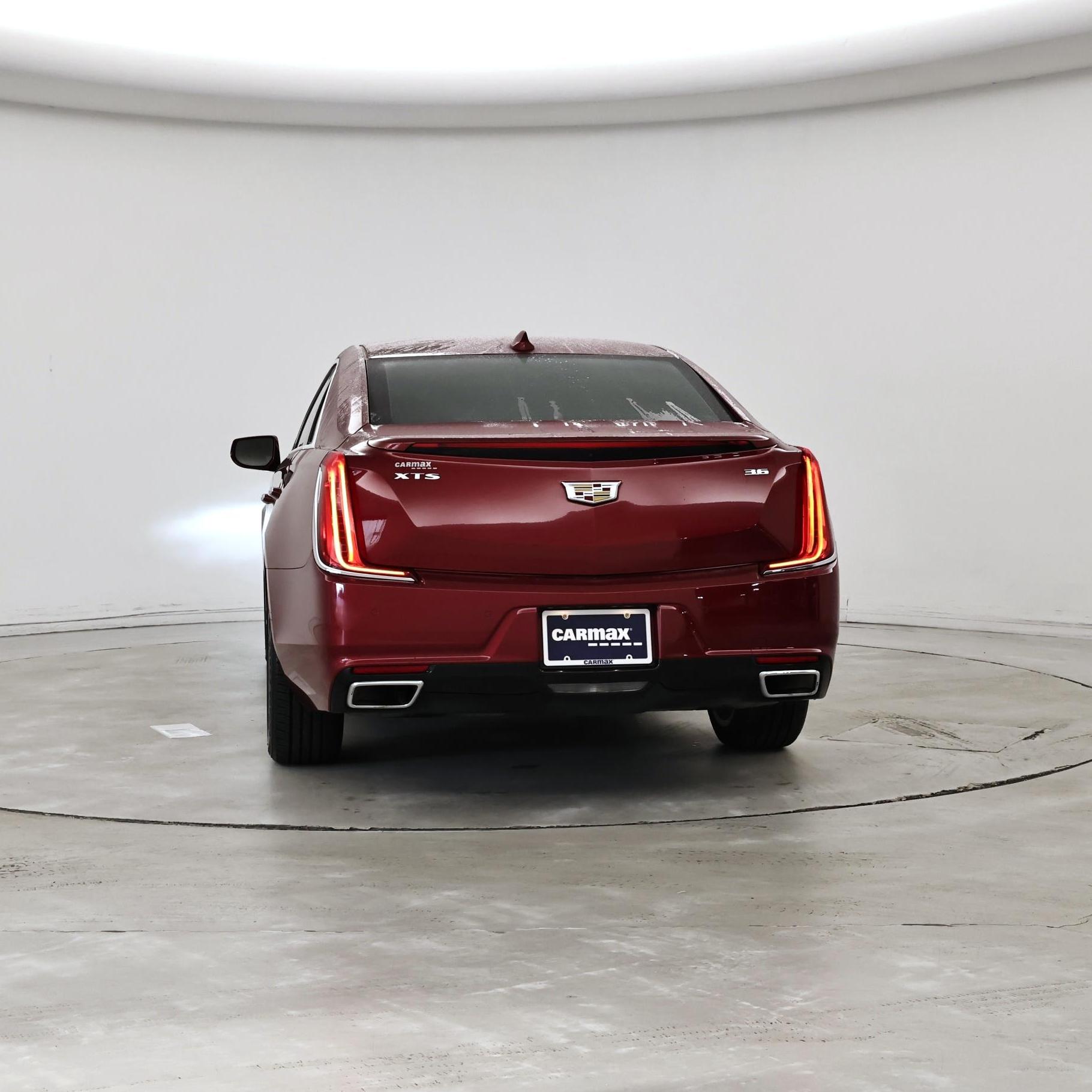 Thumbnail: 2018 Cadillac XTS - 6