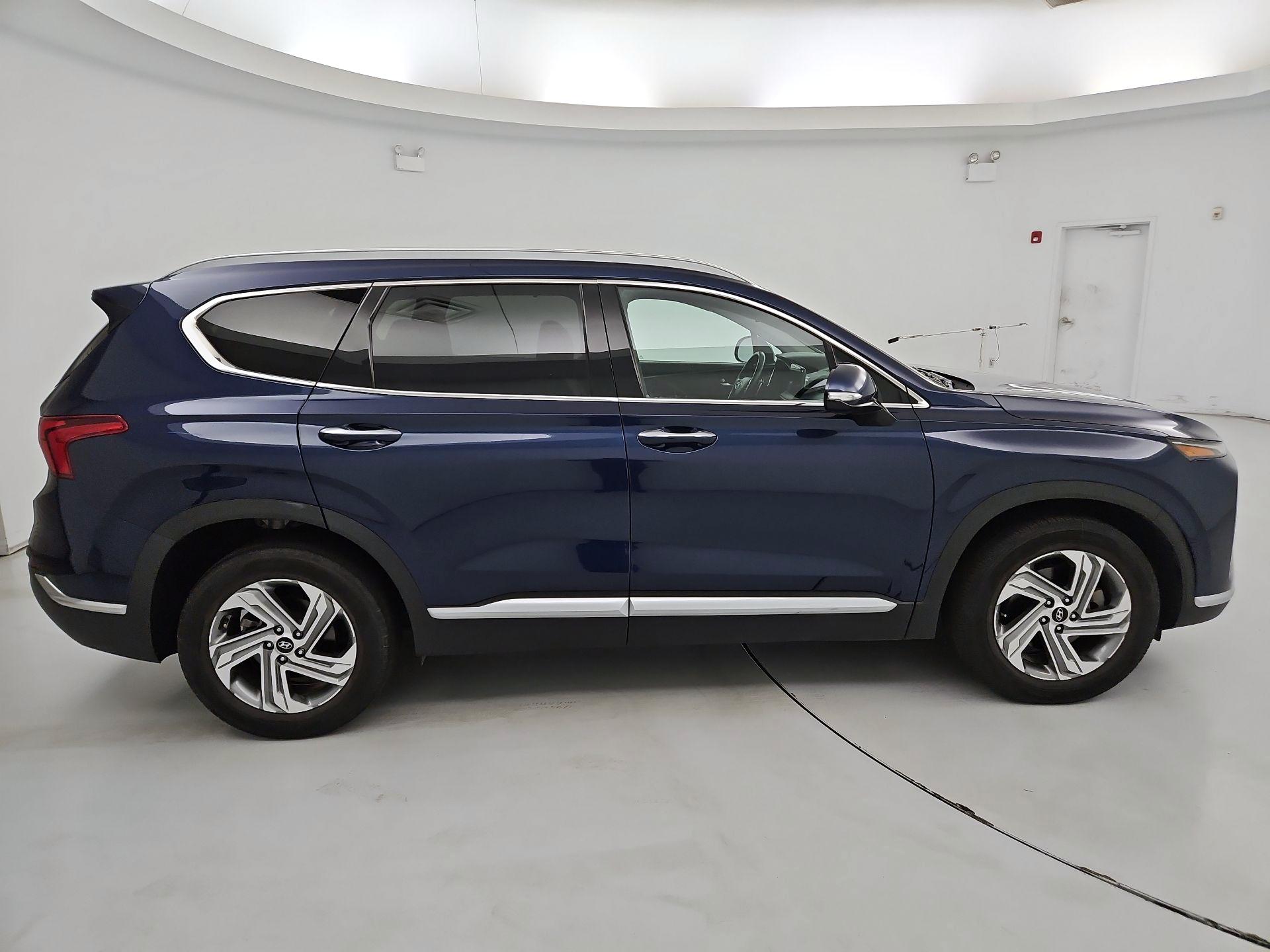 Thumbnail: 2022 Hyundai Santa Fe - 4