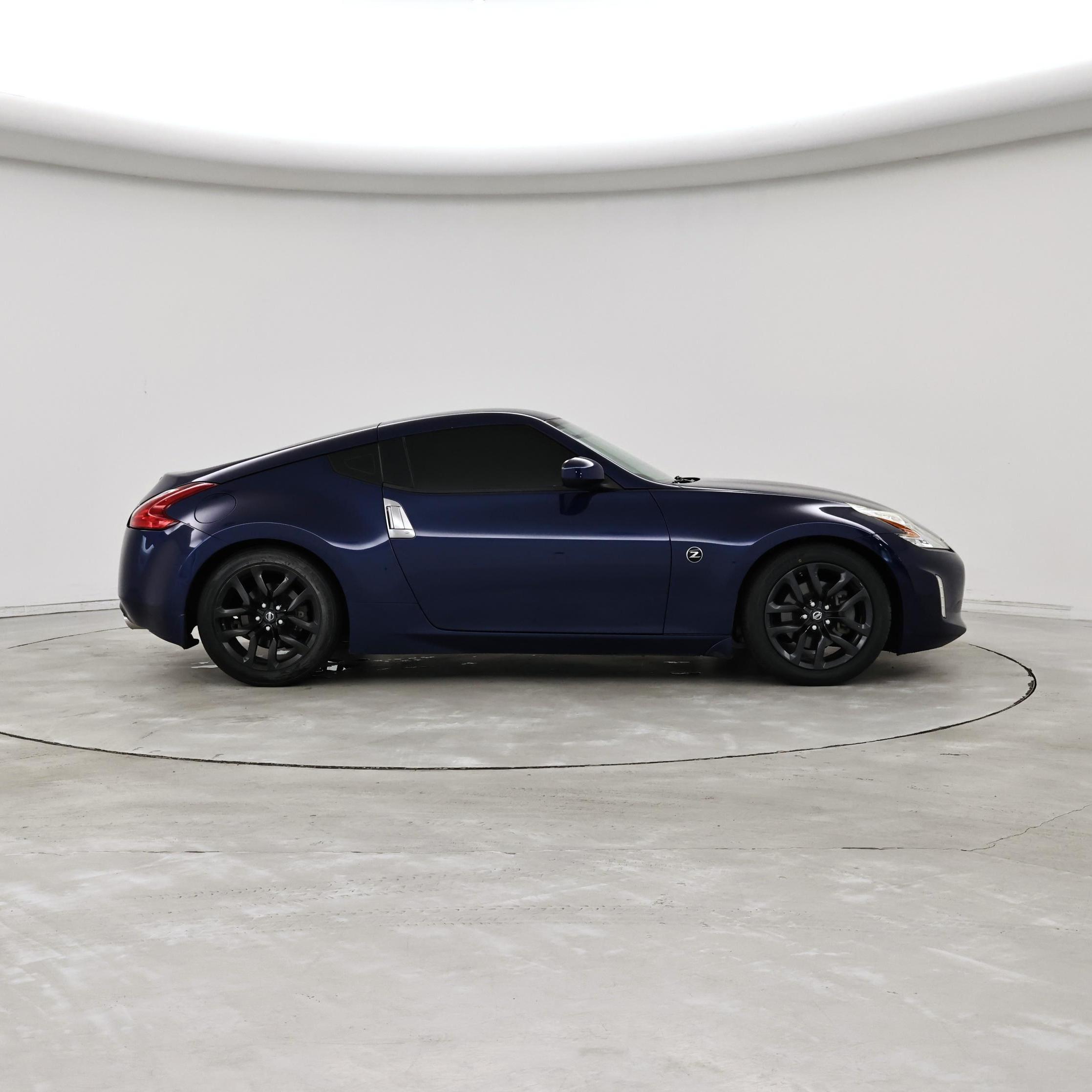 Thumbnail: 2017 Nissan Z - 7