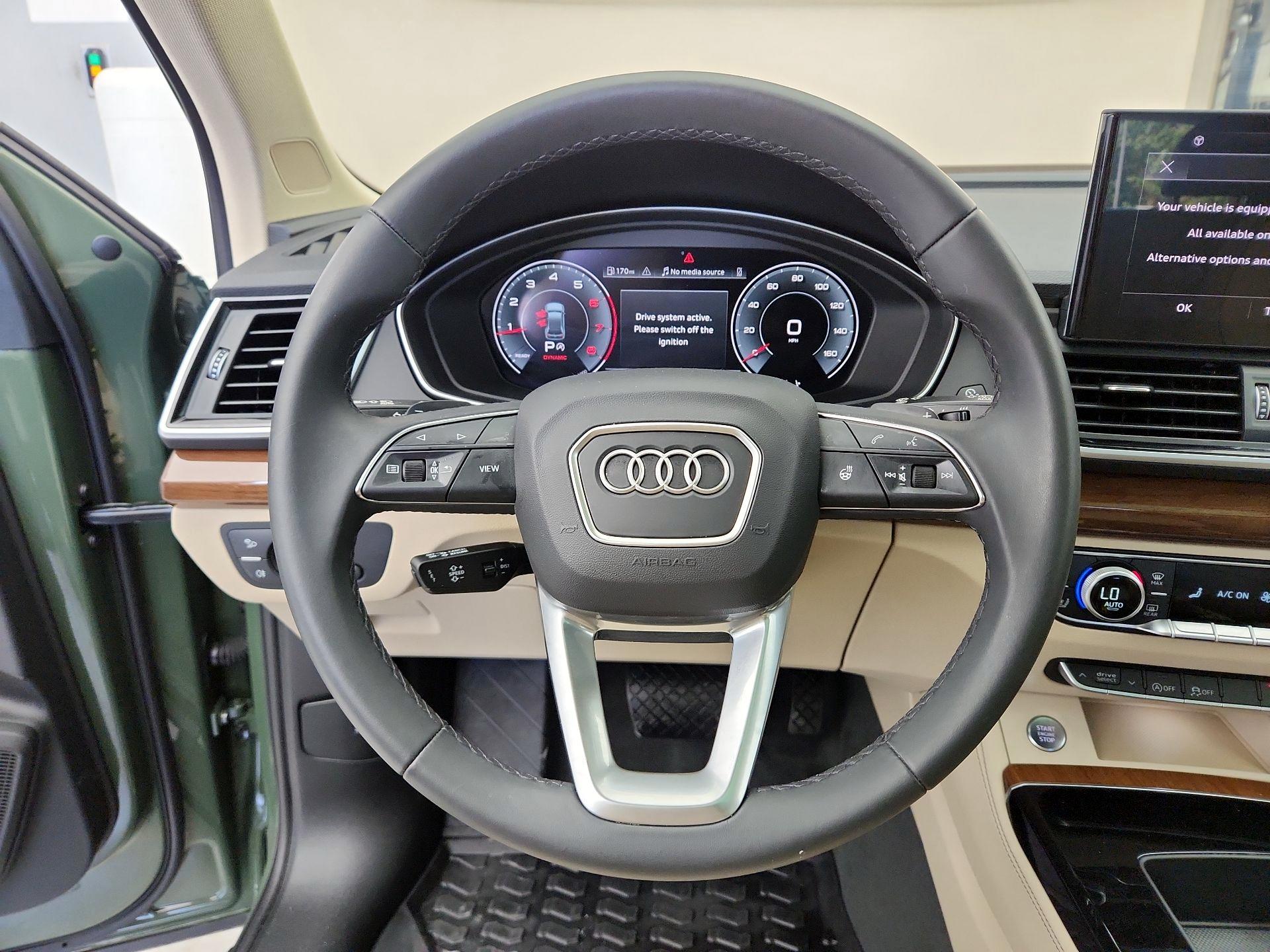 Thumbnail: 2024 Audi Q5 - 10