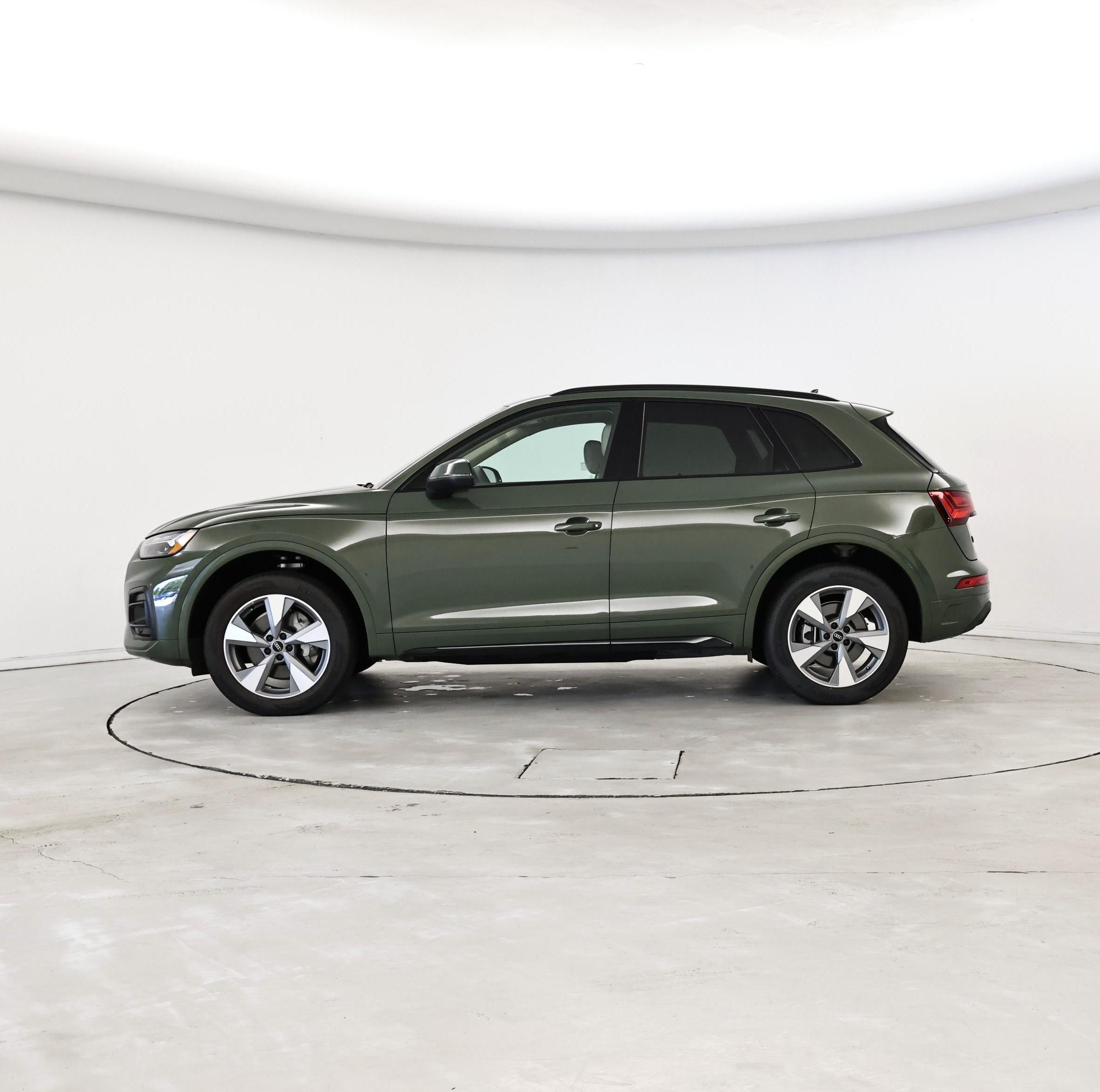 Thumbnail: 2024 Audi Q5 - 3
