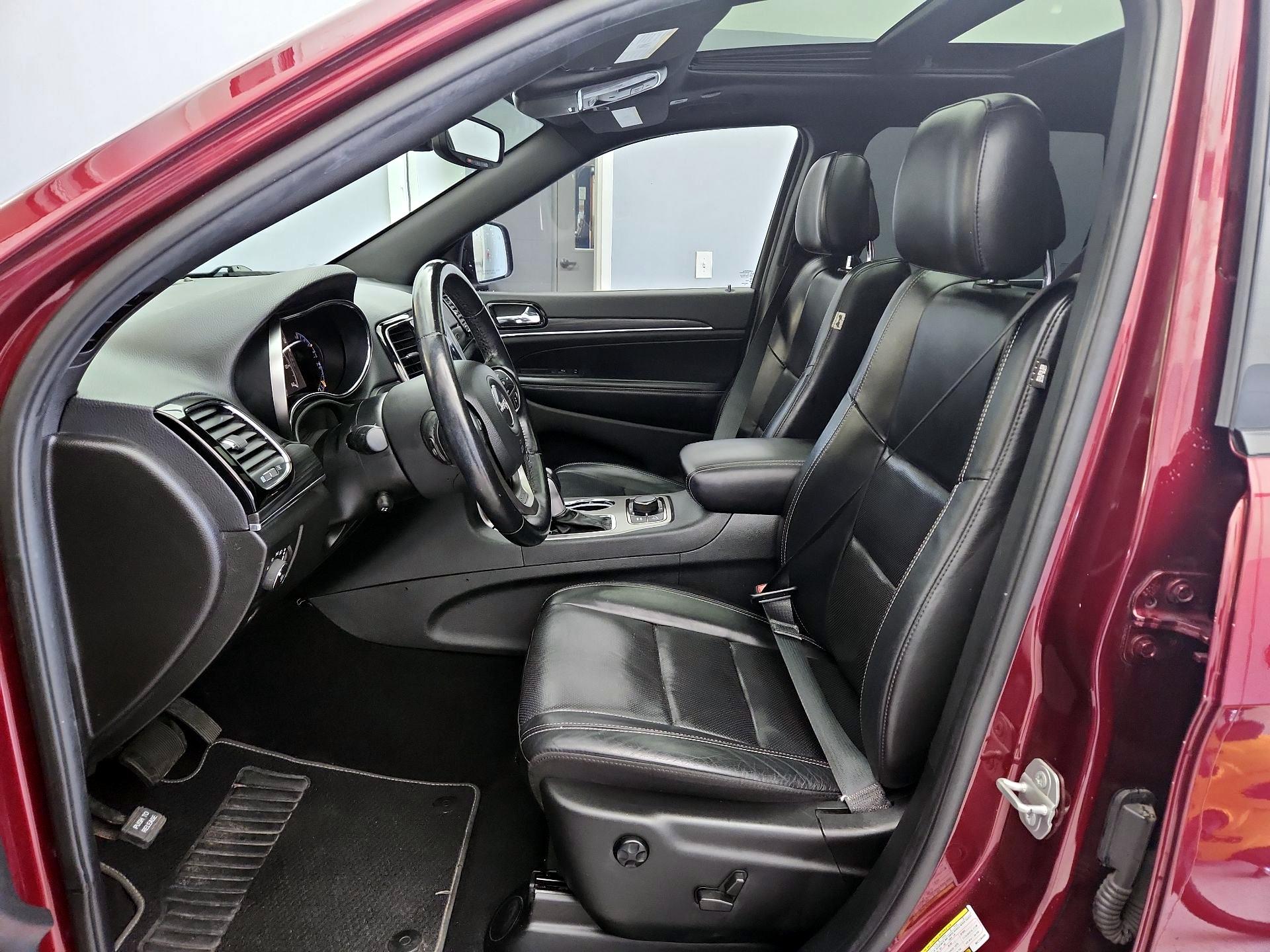 Thumbnail: 2021 Jeep Grand Cherokee - 11