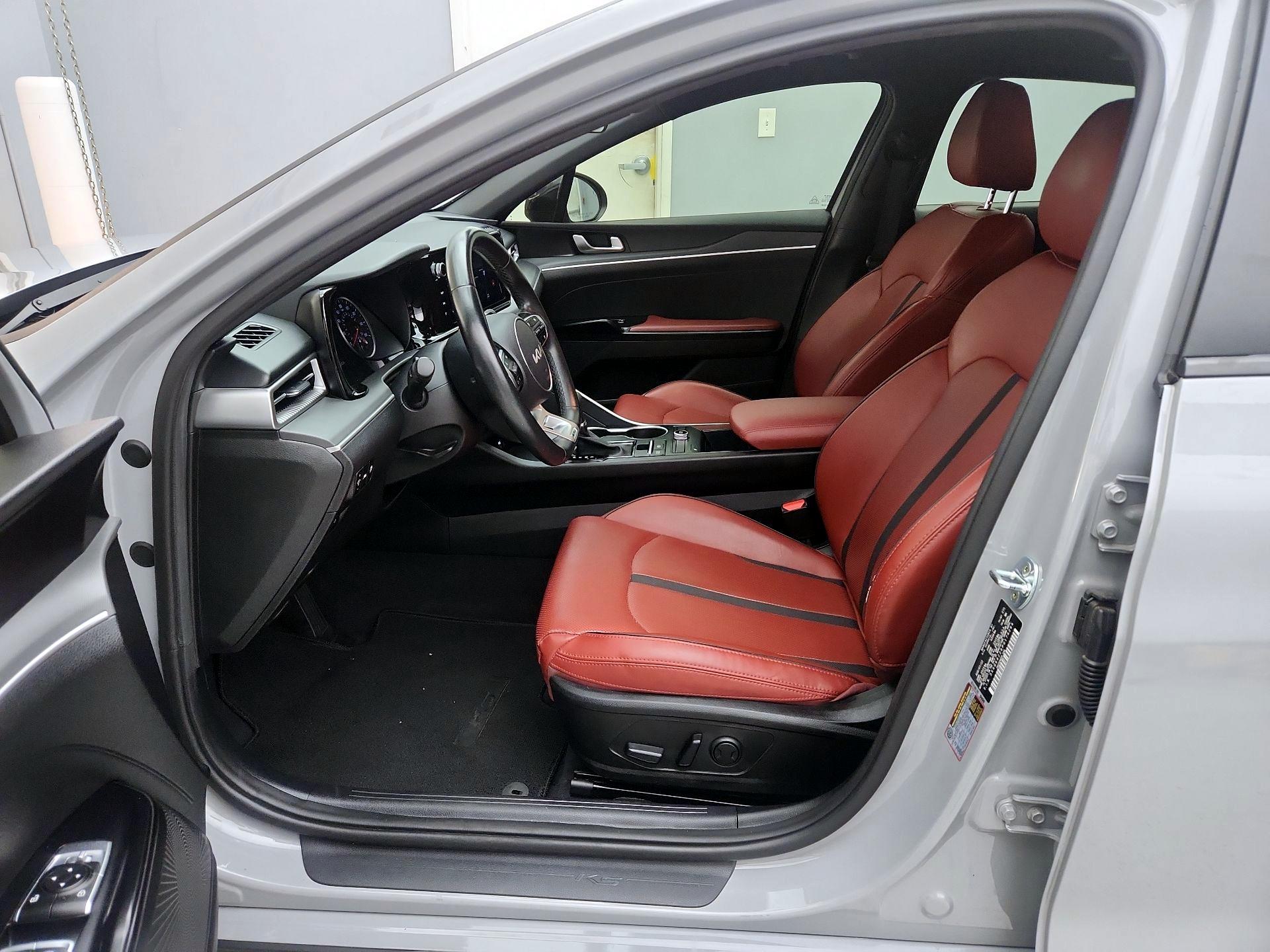 Thumbnail: 2023 Kia K5 - 11