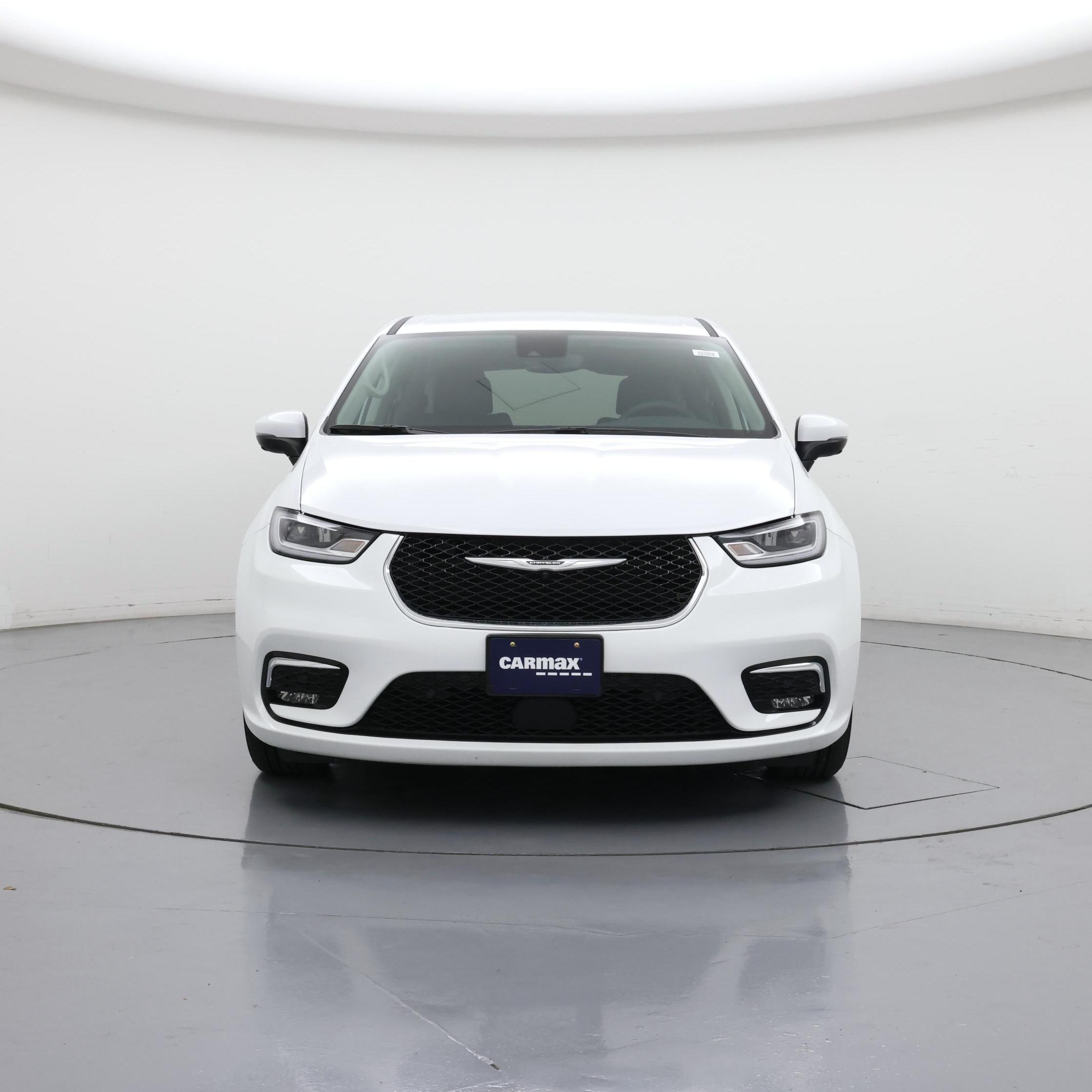 Thumbnail: 2023 Chrysler Pacifica - 5