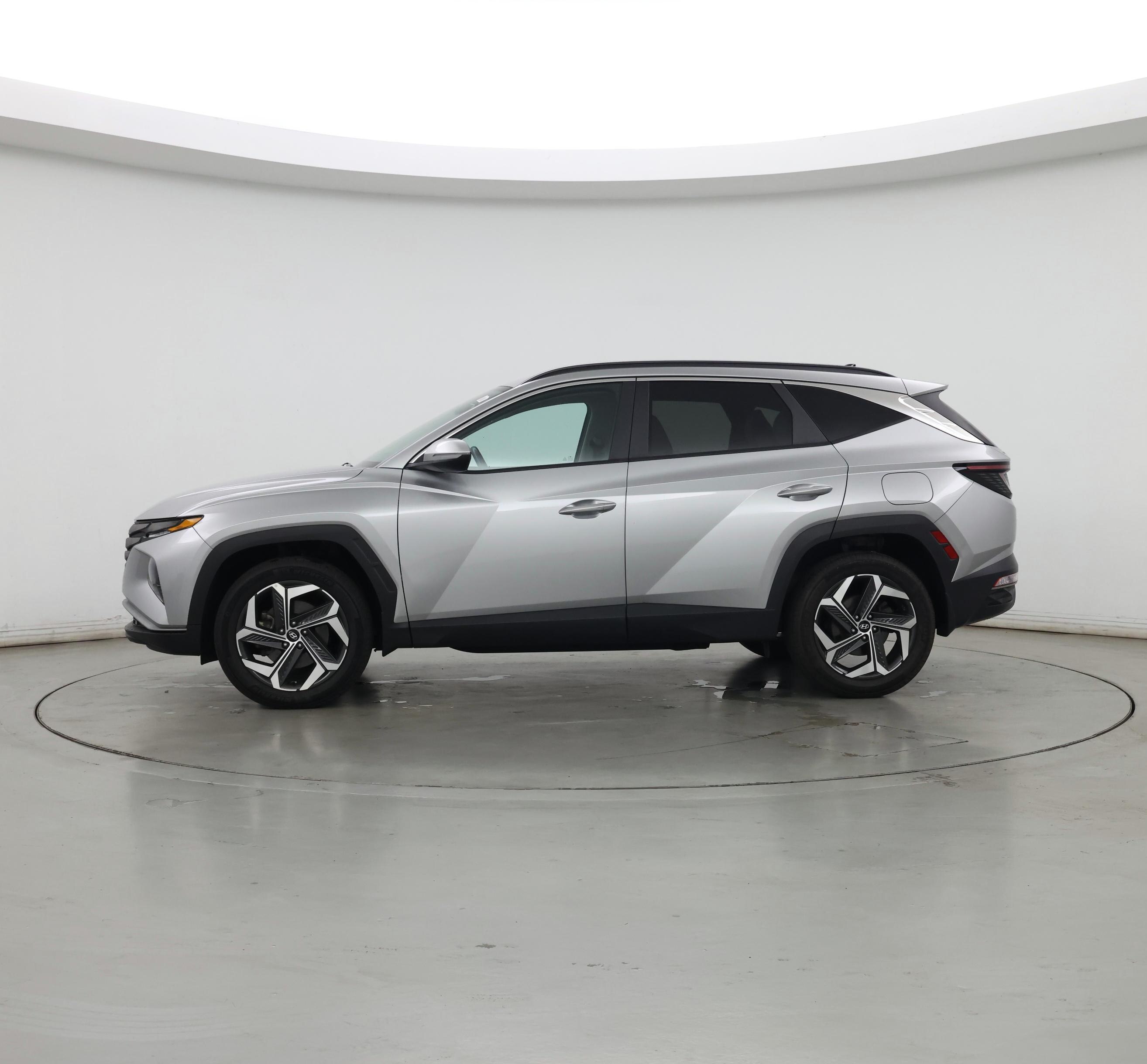 Thumbnail: 2022 Hyundai Tucson - 3