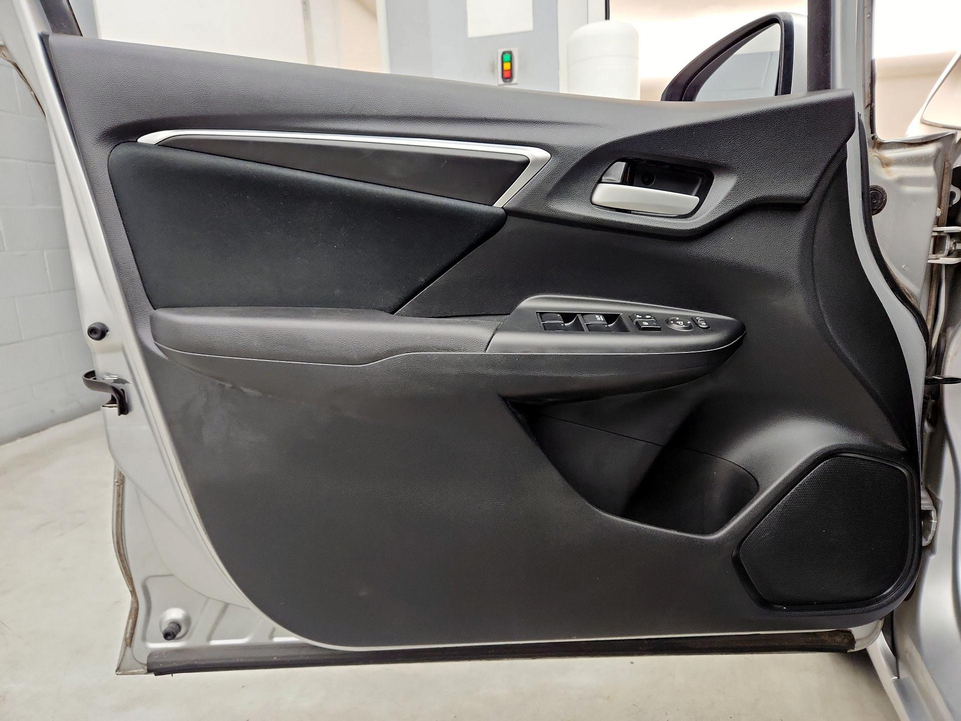 Thumbnail: 2015 Honda Fit - 12