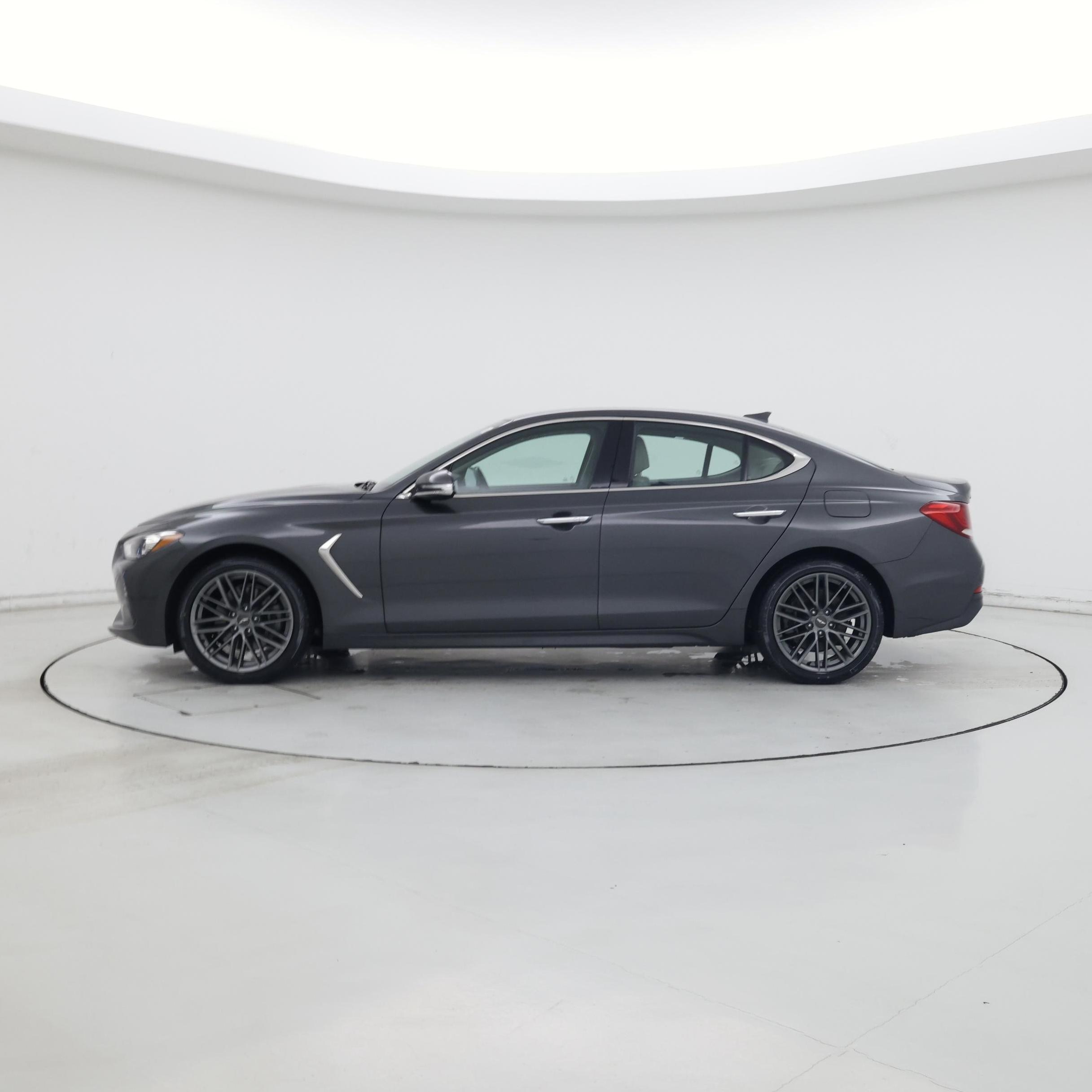 Thumbnail: 2019 Genesis G70 - 3