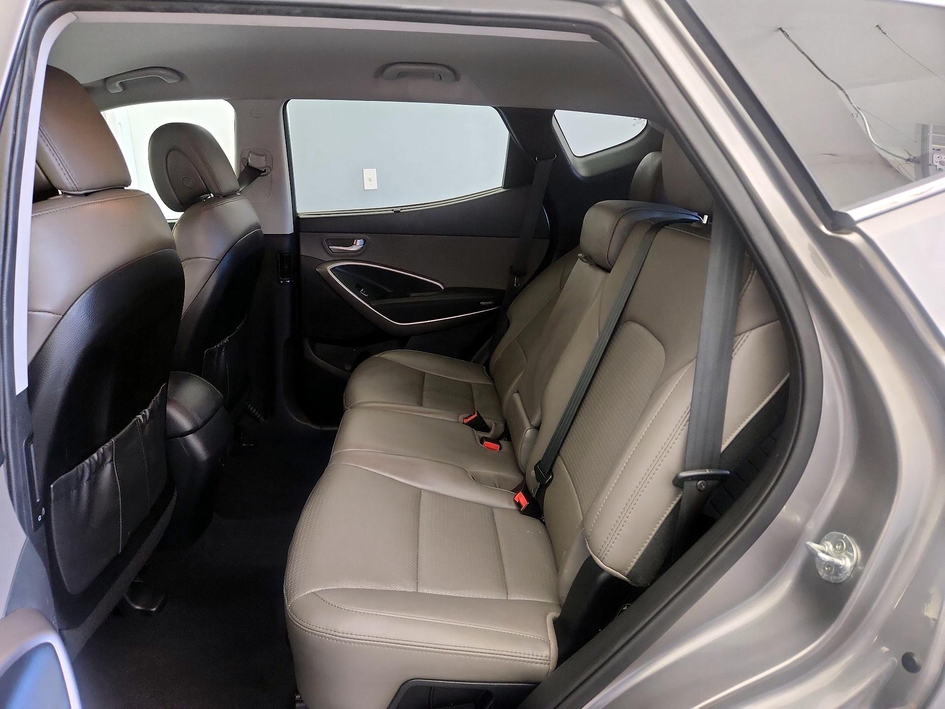 Thumbnail: 2015 Hyundai Santa Fe - 19