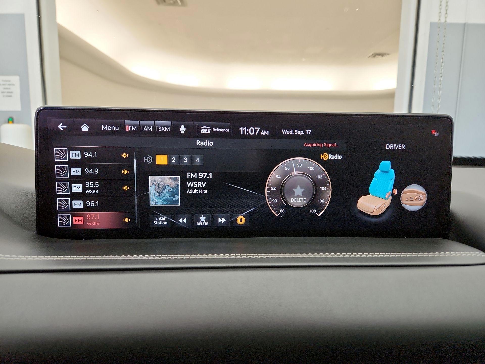 Thumbnail: 2021 Genesis GV80 - 15