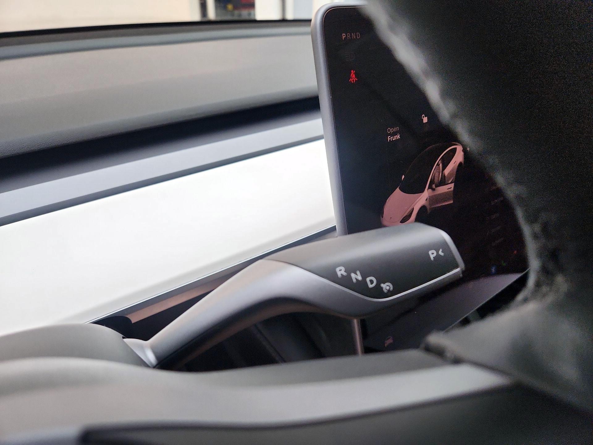 Thumbnail: 2022 Tesla Model 3 - 17