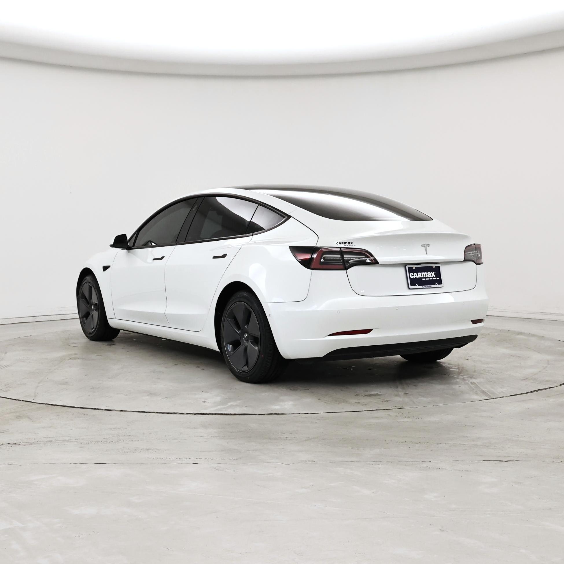 Thumbnail: 2022 Tesla Model 3 - 2