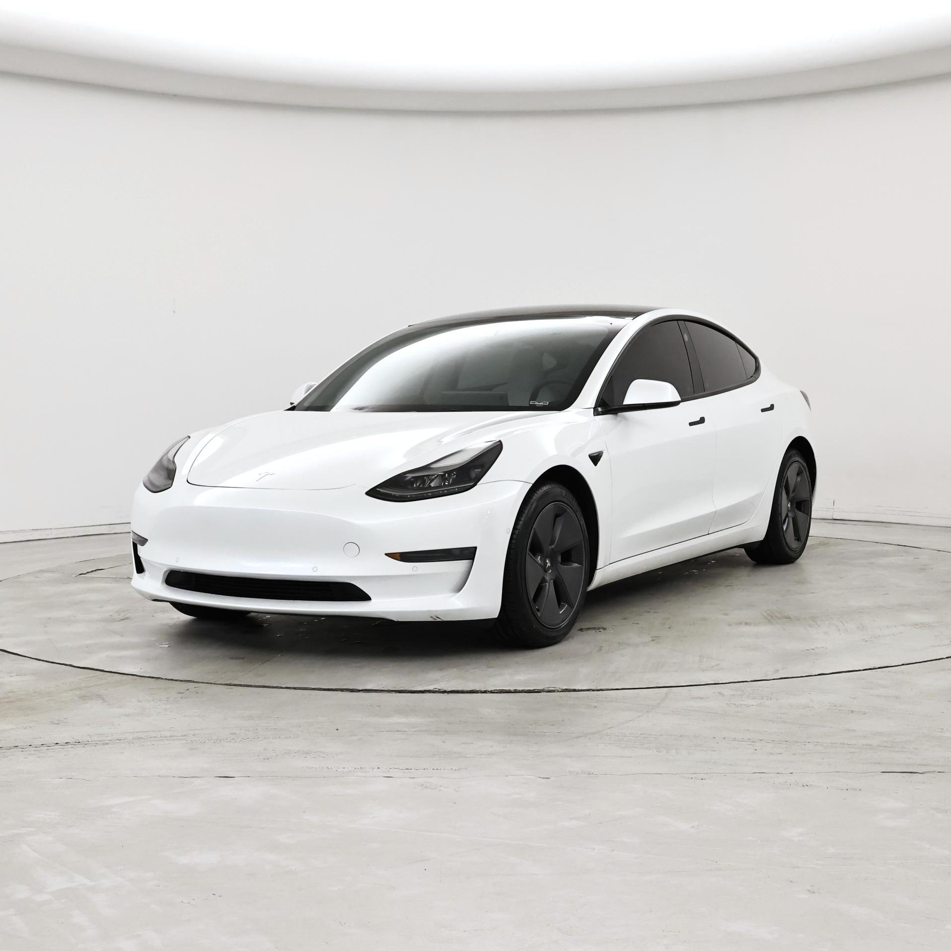 Thumbnail: 2022 Tesla Model 3 - 4