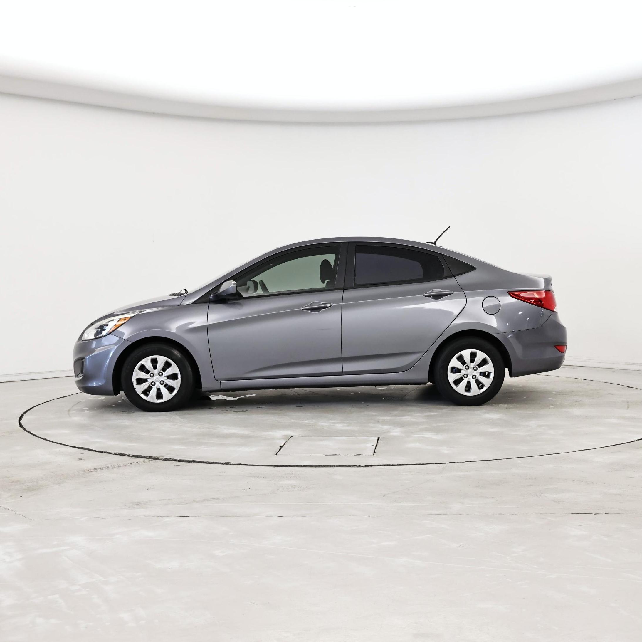 Thumbnail: 2016 Hyundai Accent - 3