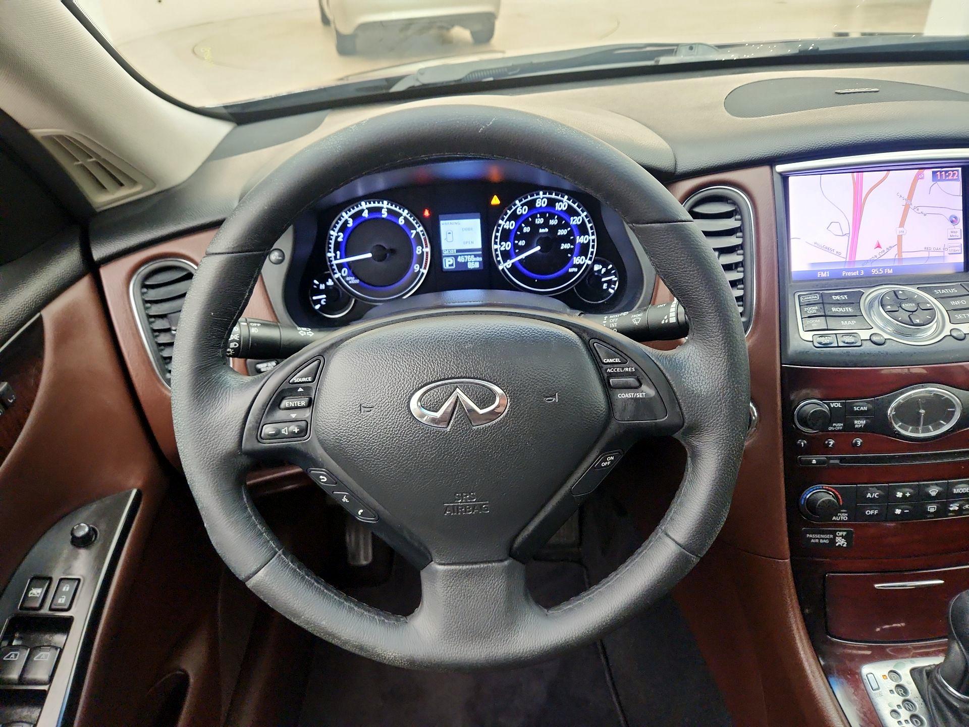 Thumbnail: 2017 INFINITI QX50 - 10