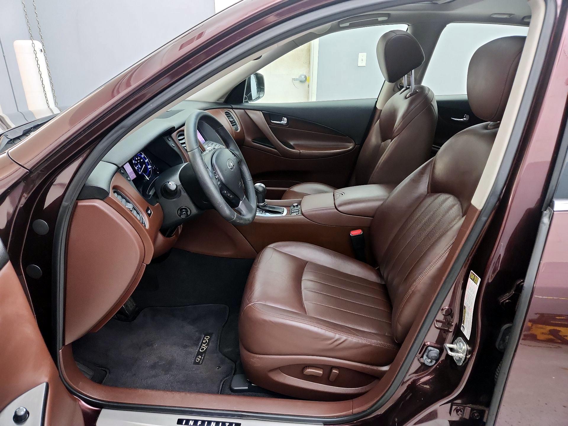 Thumbnail: 2017 INFINITI QX50 - 11
