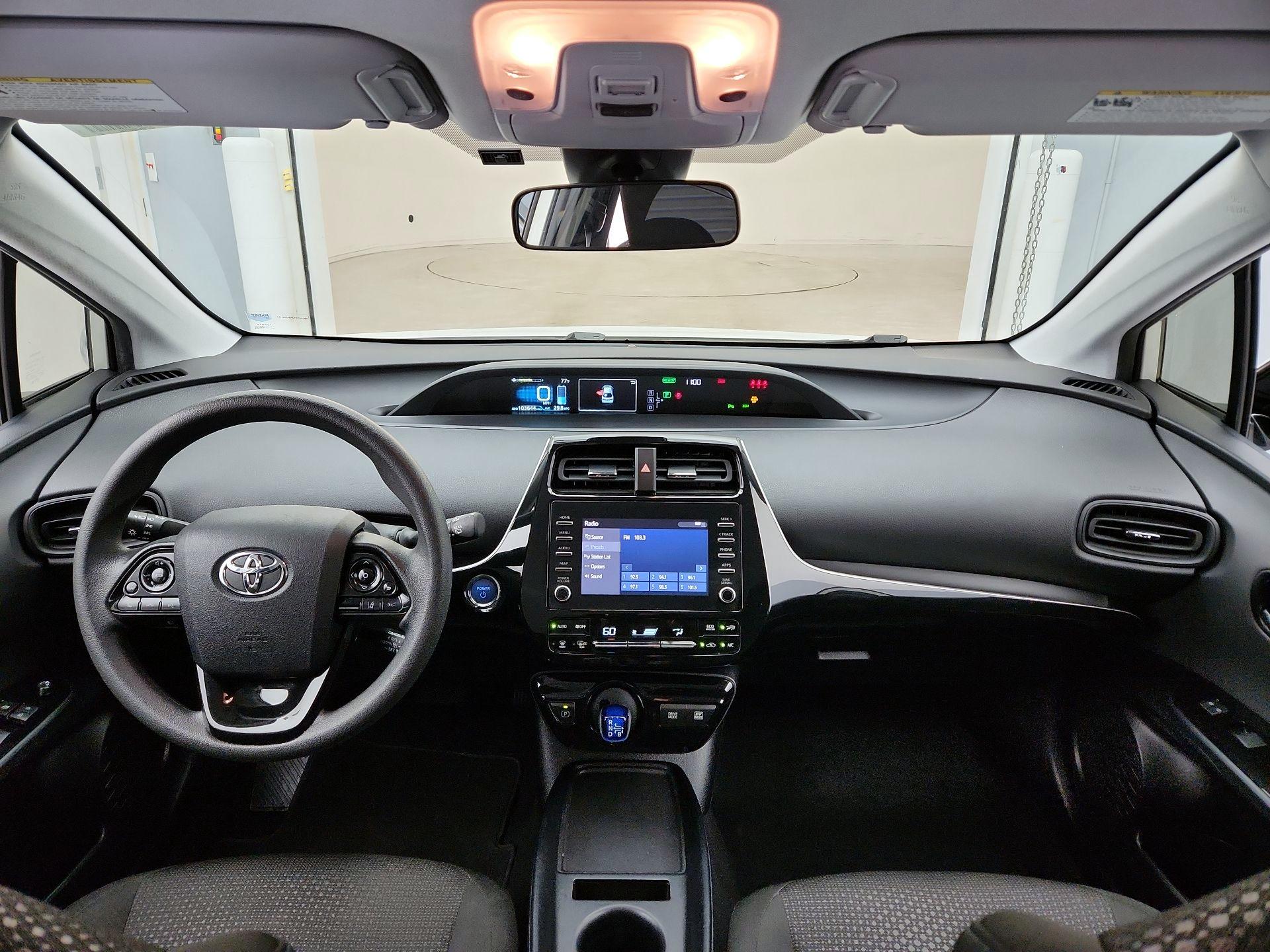 Thumbnail: 2020 Toyota Prius - 9