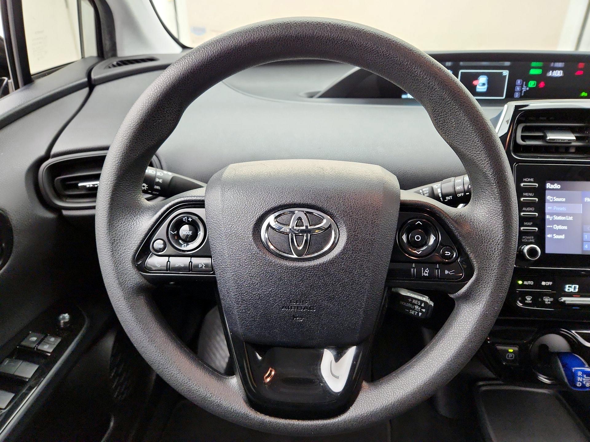 Thumbnail: 2020 Toyota Prius - 10