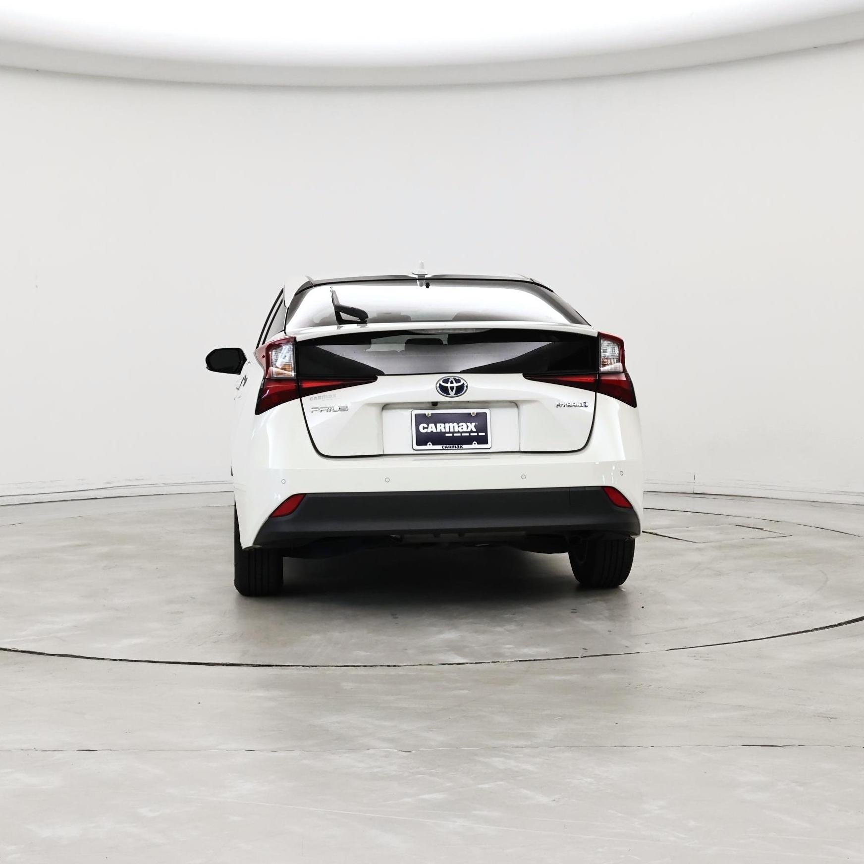 Thumbnail: 2020 Toyota Prius - 6
