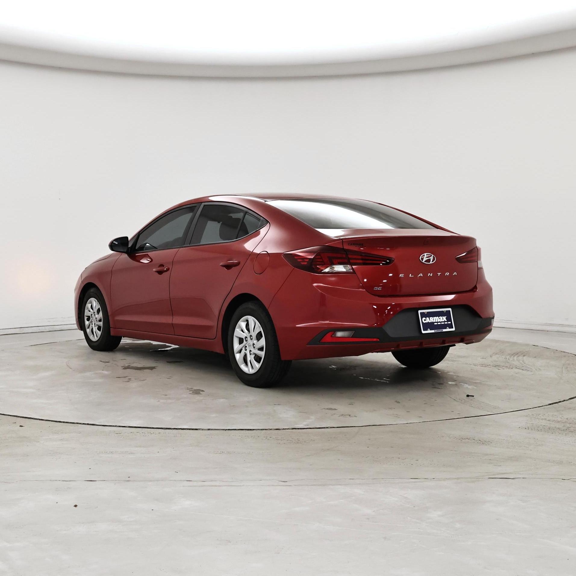 Thumbnail: 2019 Hyundai Elantra - 2