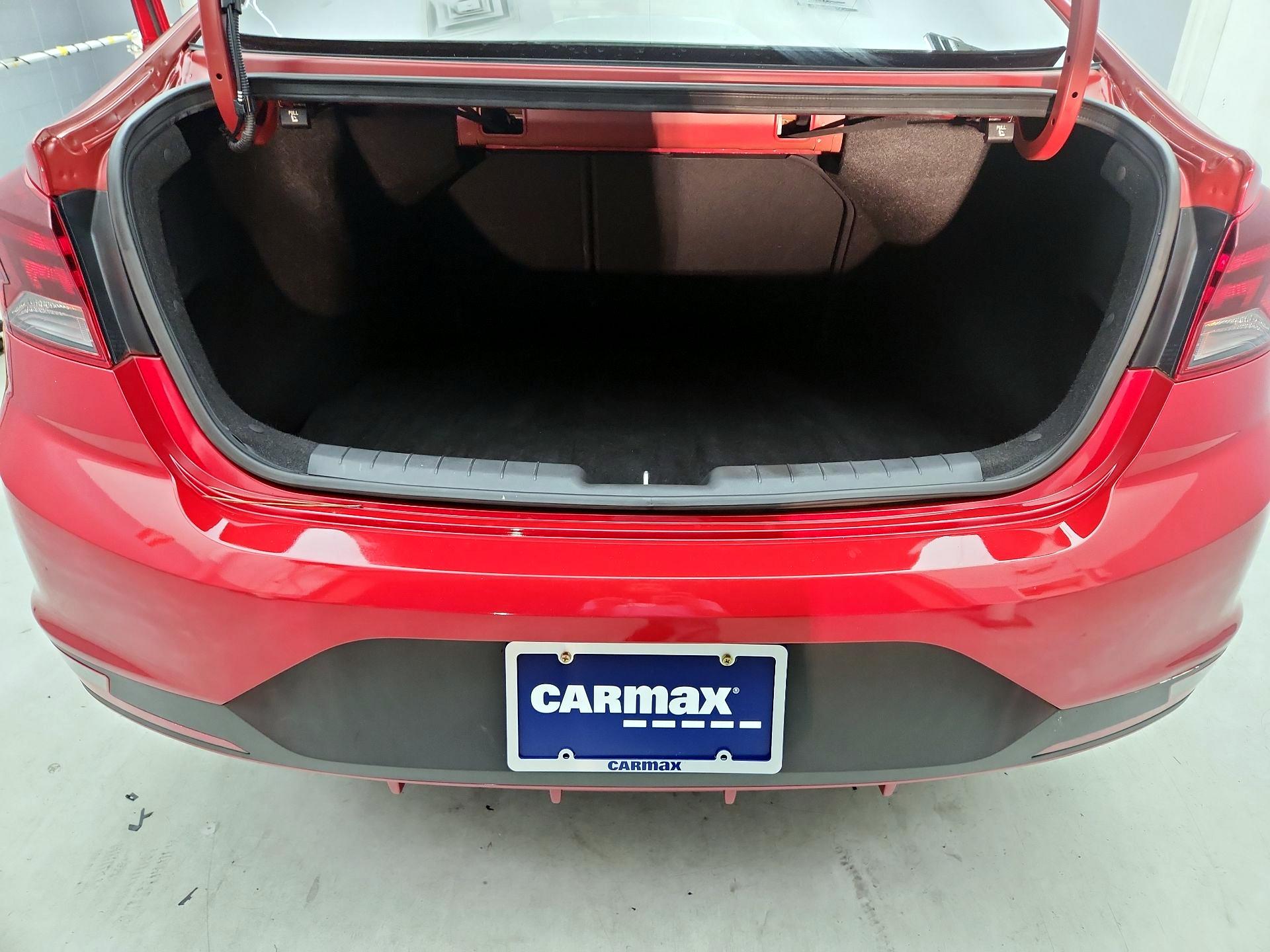 Thumbnail: 2019 Hyundai Elantra - 20