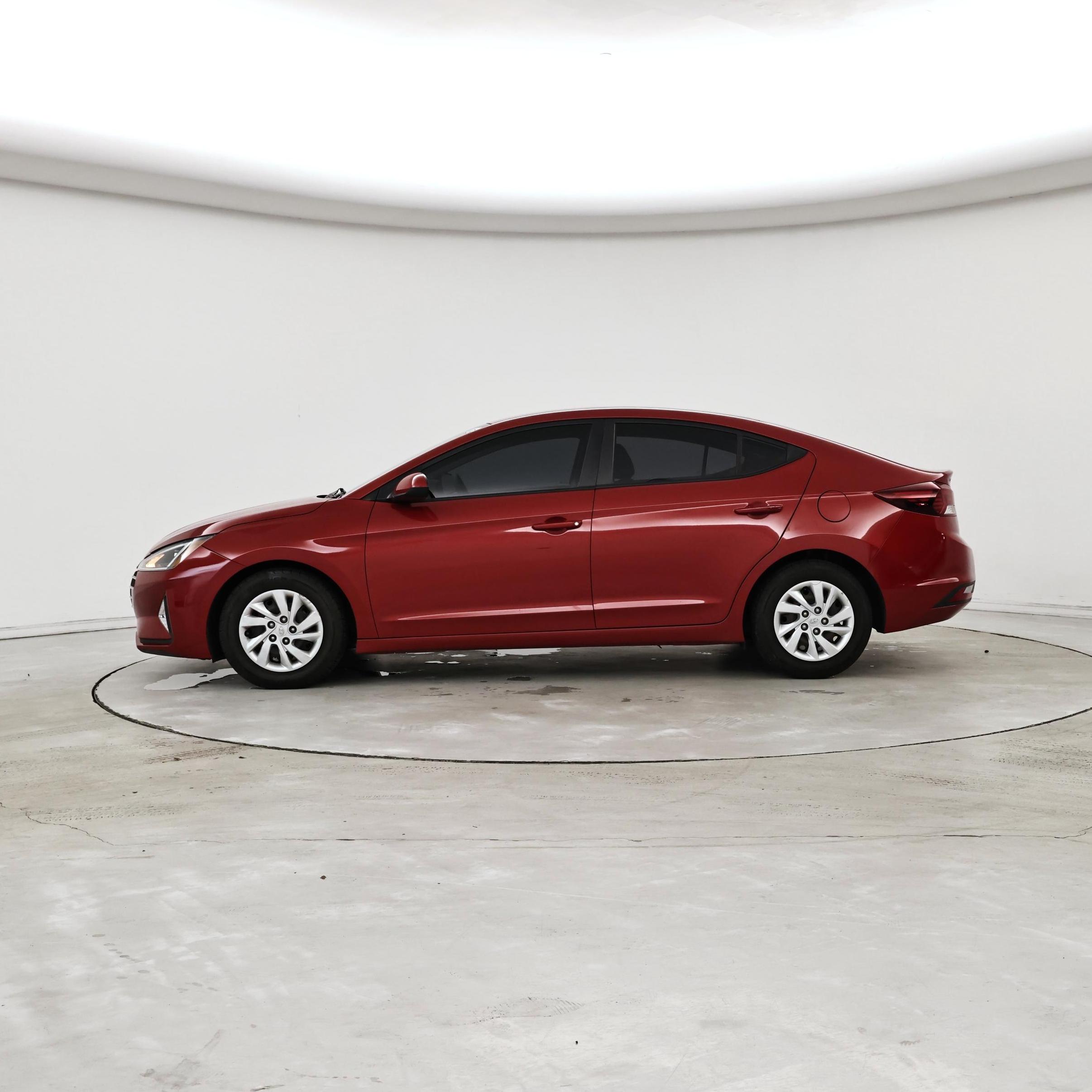 Thumbnail: 2019 Hyundai Elantra - 3