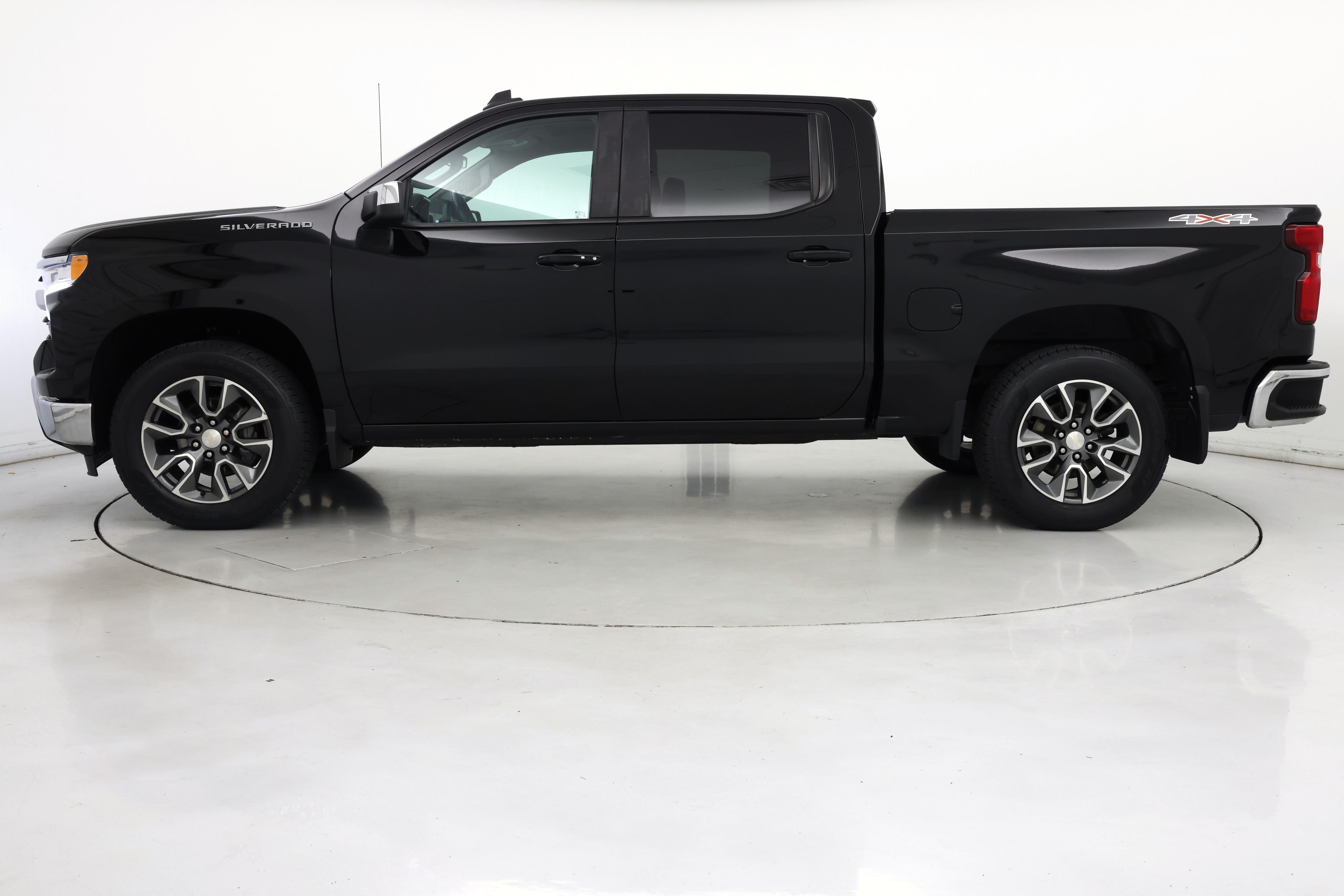 Thumbnail: 2022 Chevrolet Silverado 1500 - 3
