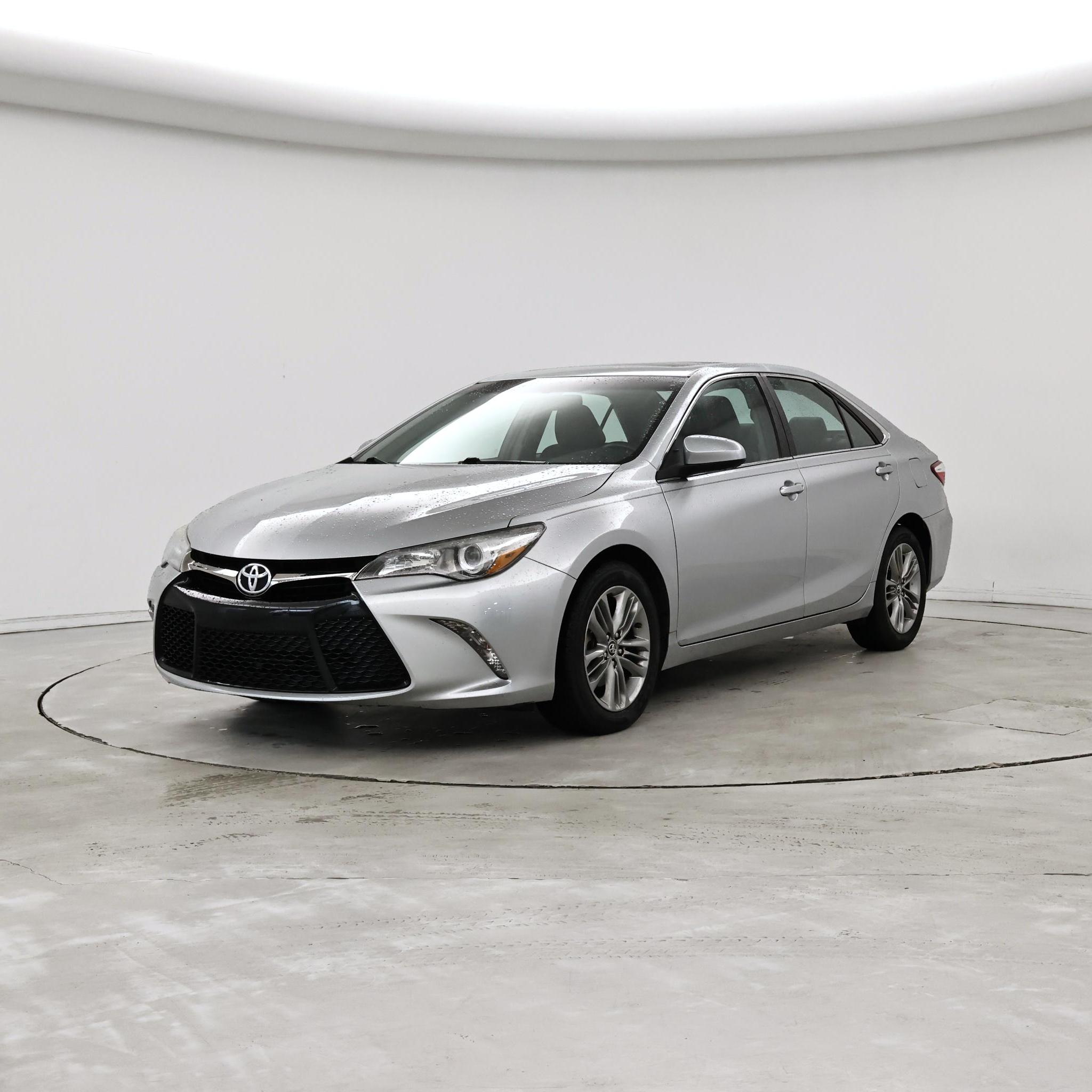 Thumbnail: 2016 Toyota Camry - 4