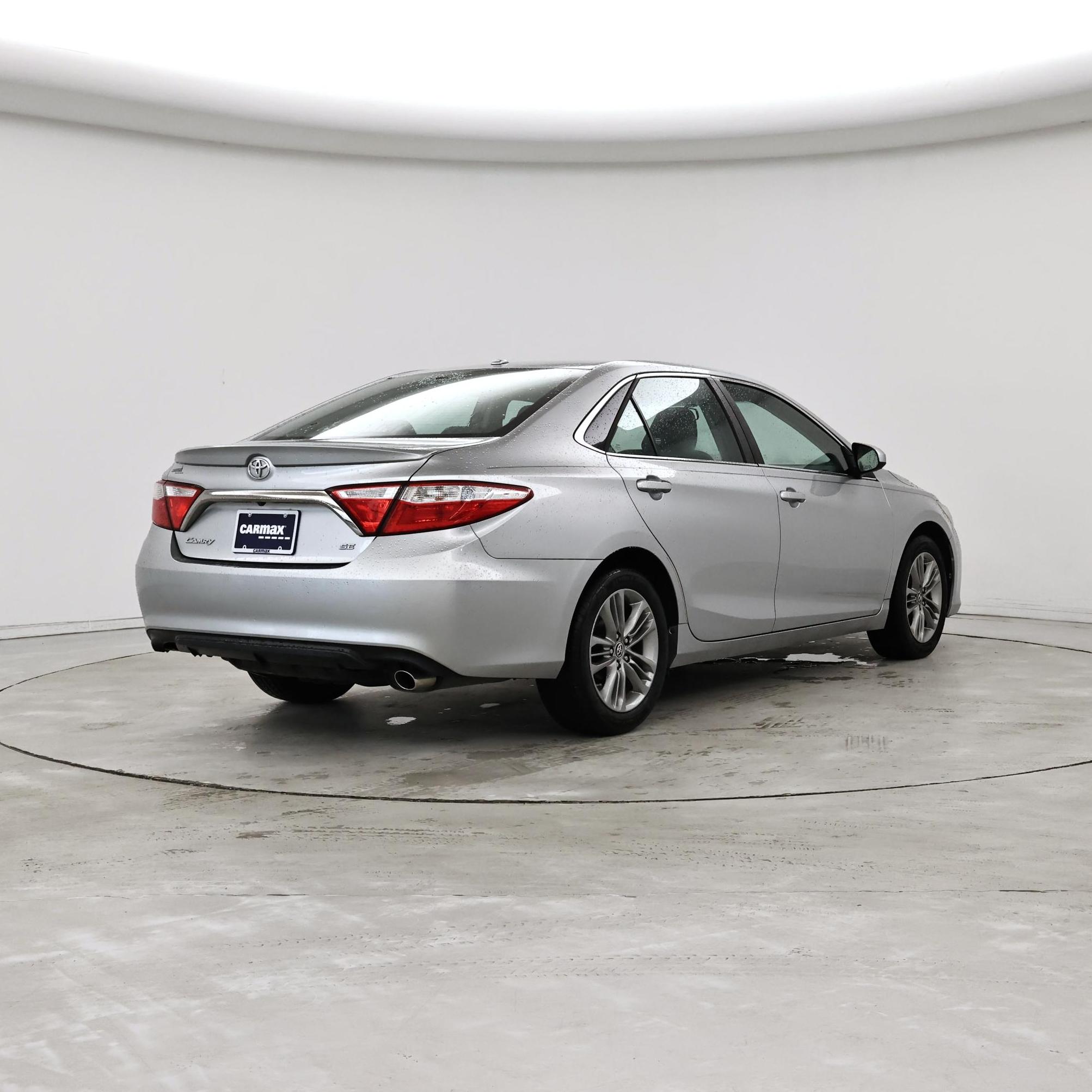 Thumbnail: 2016 Toyota Camry - 8