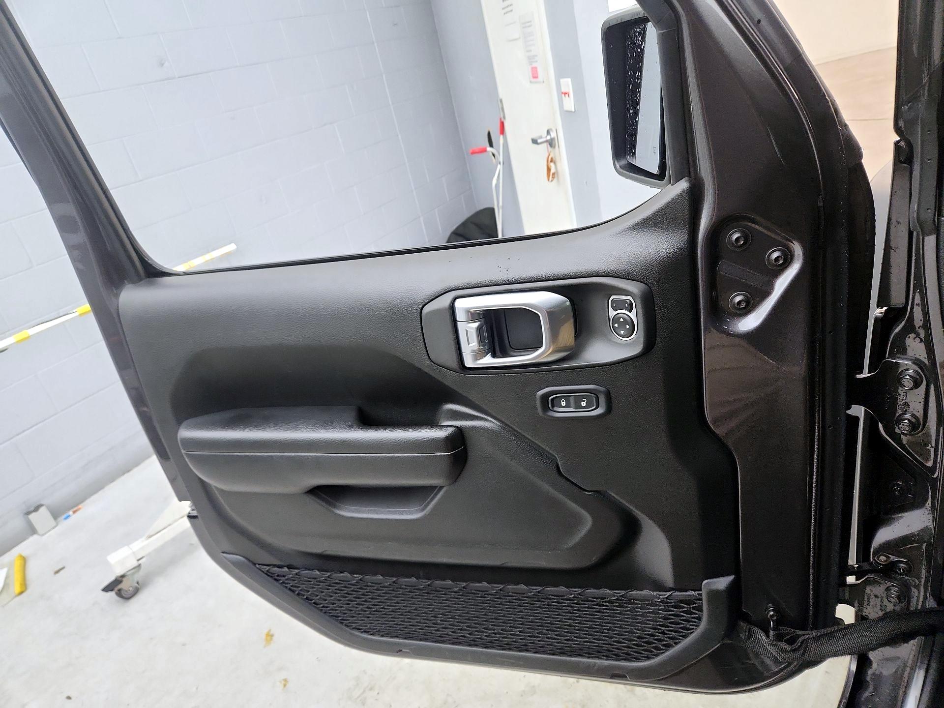 Thumbnail: 2024 Jeep Wrangler - 12