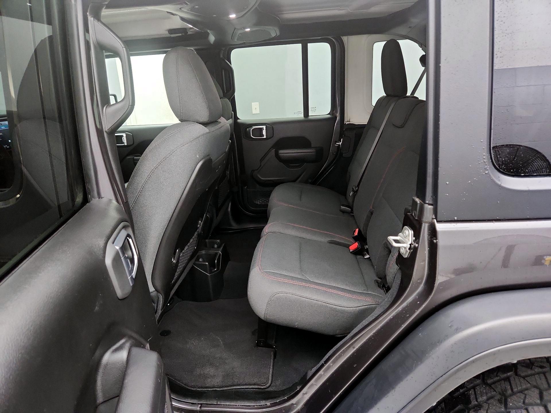 Thumbnail: 2024 Jeep Wrangler - 19