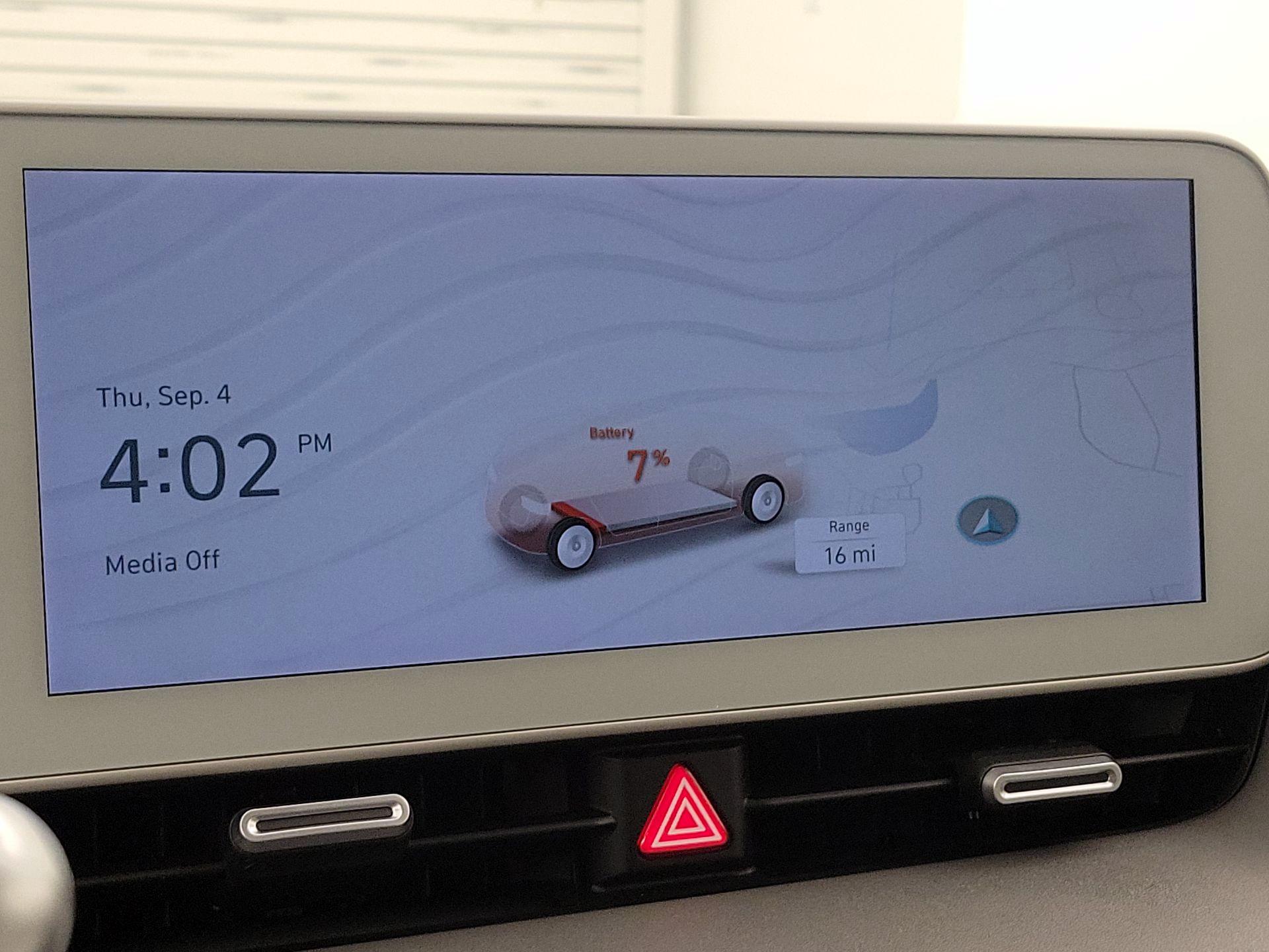 Thumbnail: 2023 Hyundai Ioniq 5 - 15