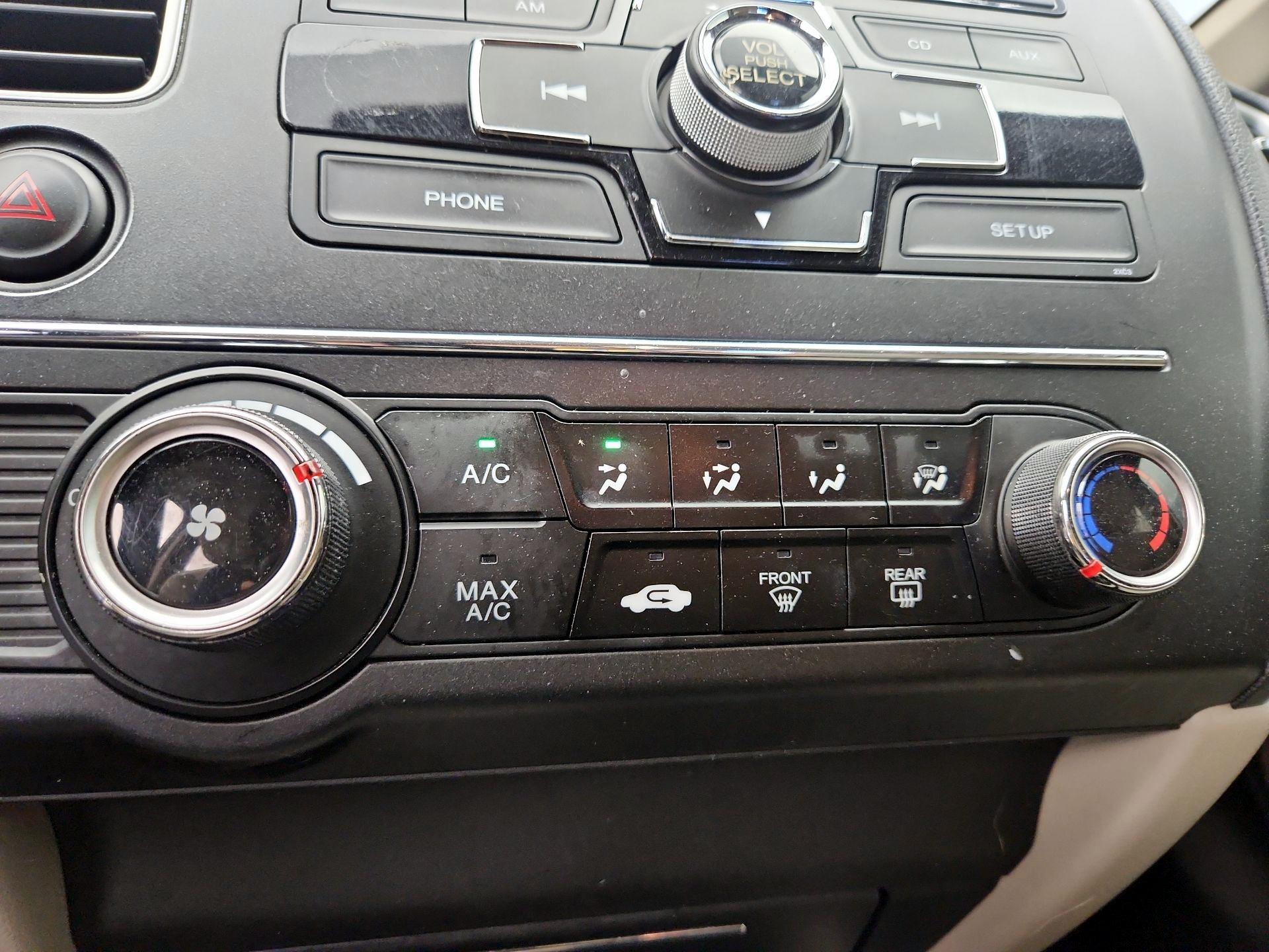 Thumbnail: 2015 Honda Civic - 16