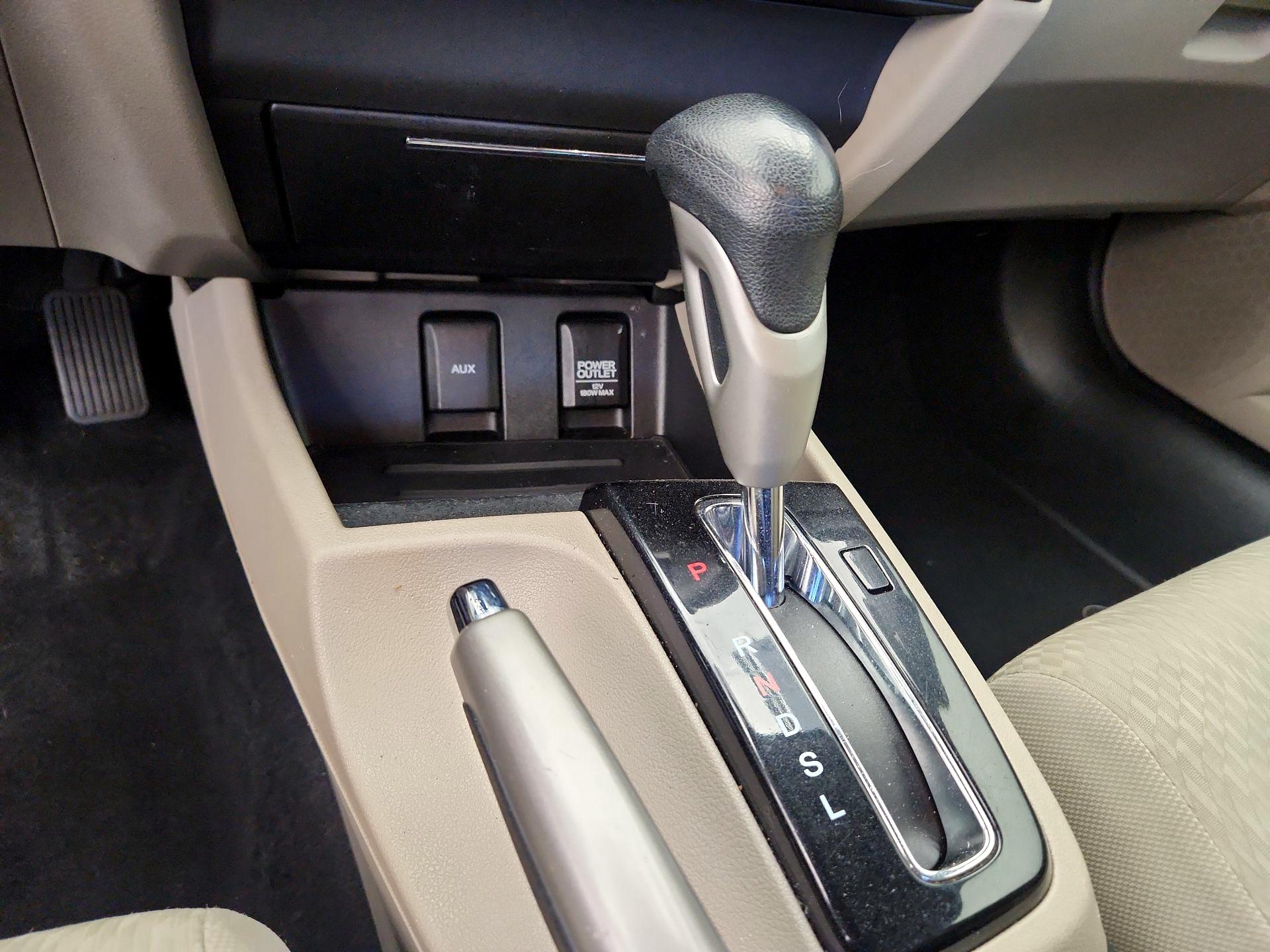 Thumbnail: 2015 Honda Civic - 17
