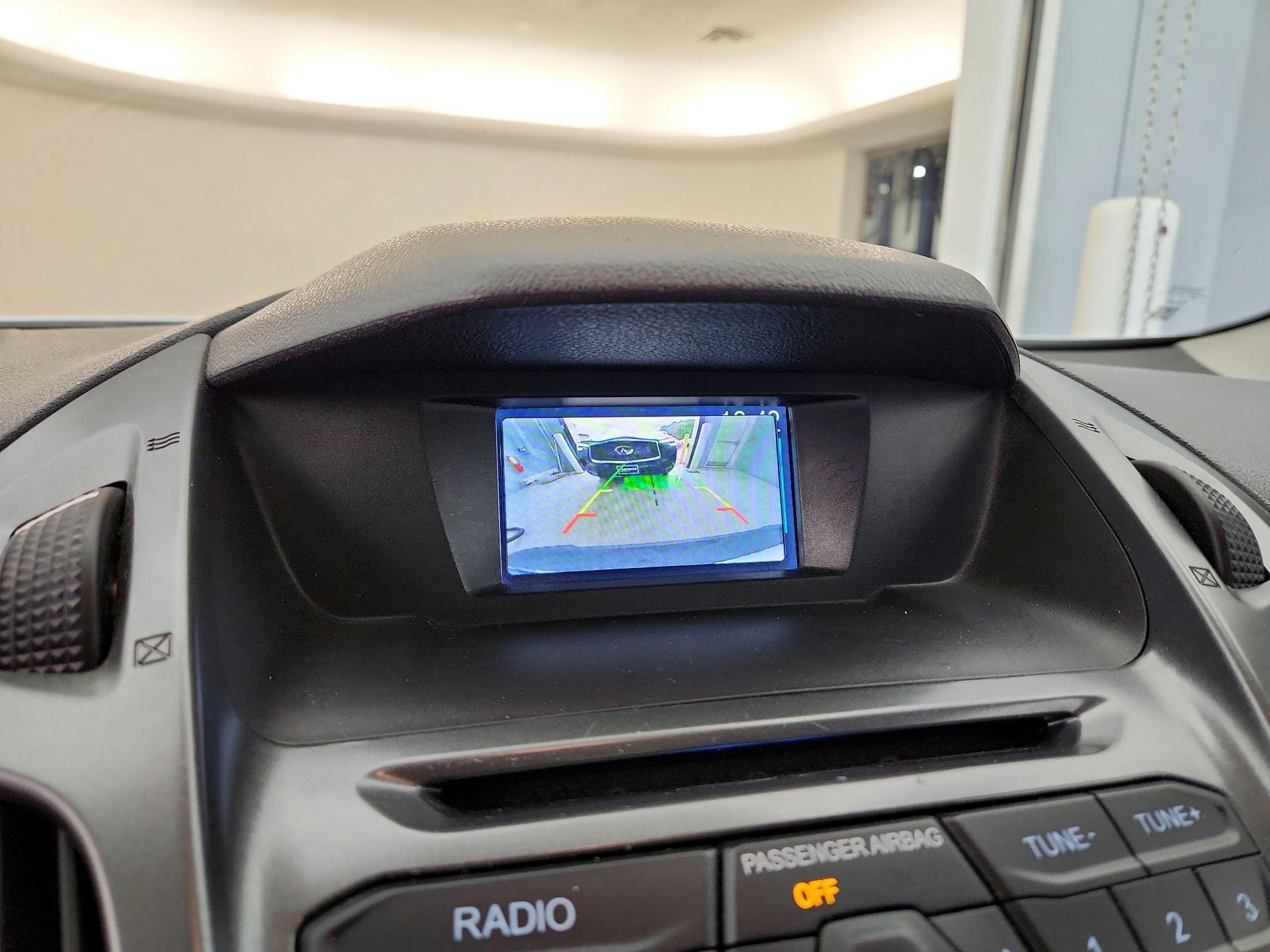 Thumbnail: 2016 Ford Transit Series - 14