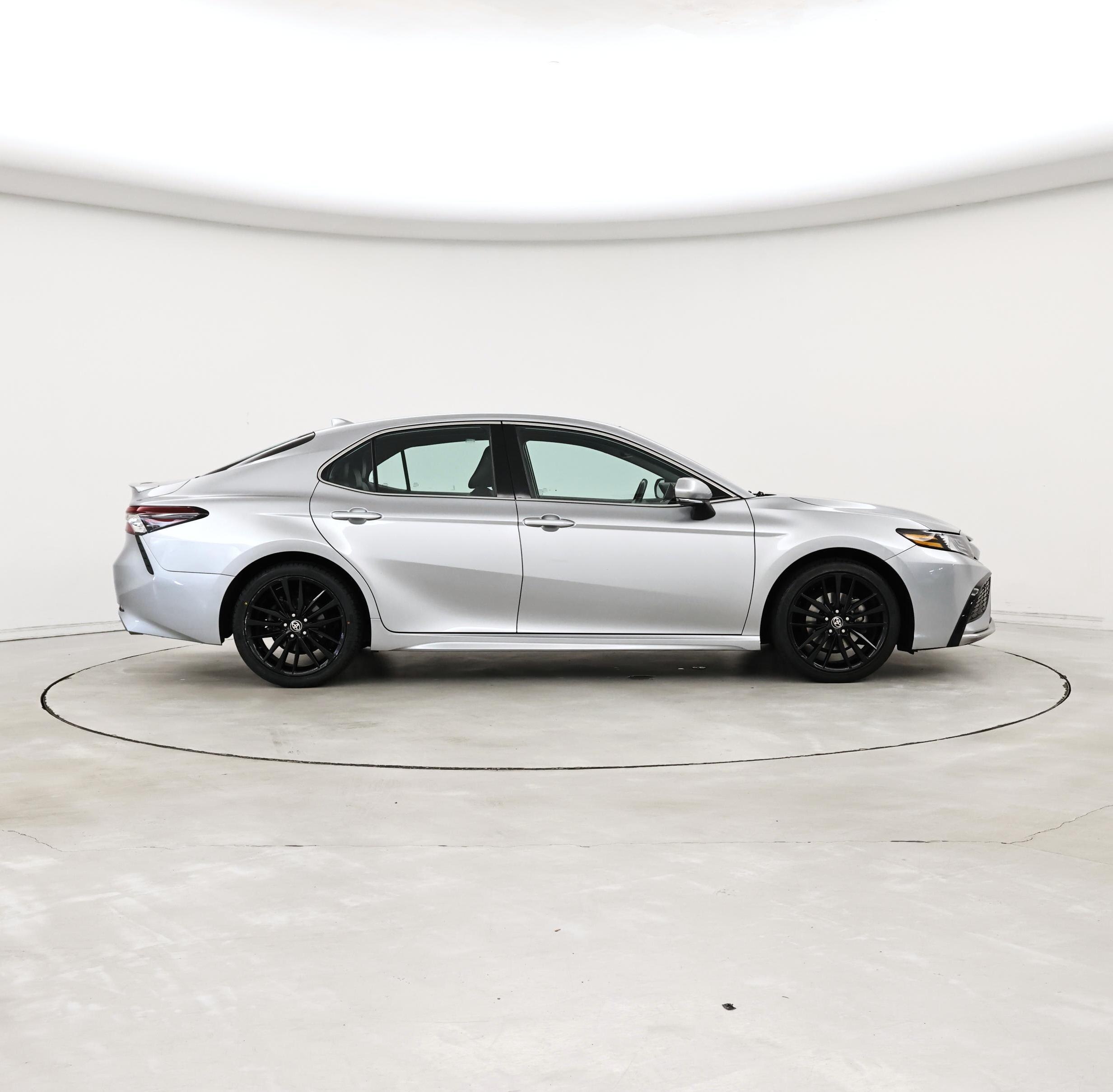 Thumbnail: 2023 Toyota Camry - 7