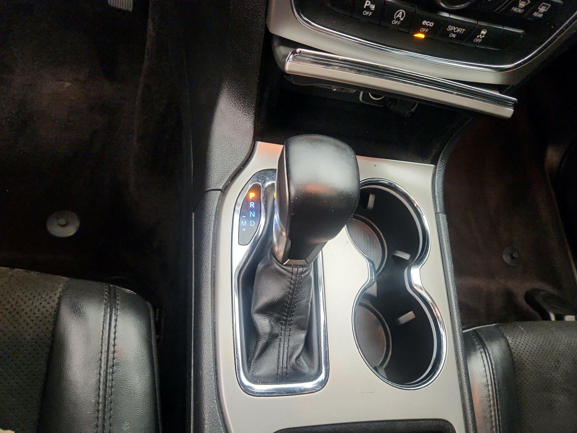 Thumbnail: 2018 Jeep Grand Cherokee - 18
