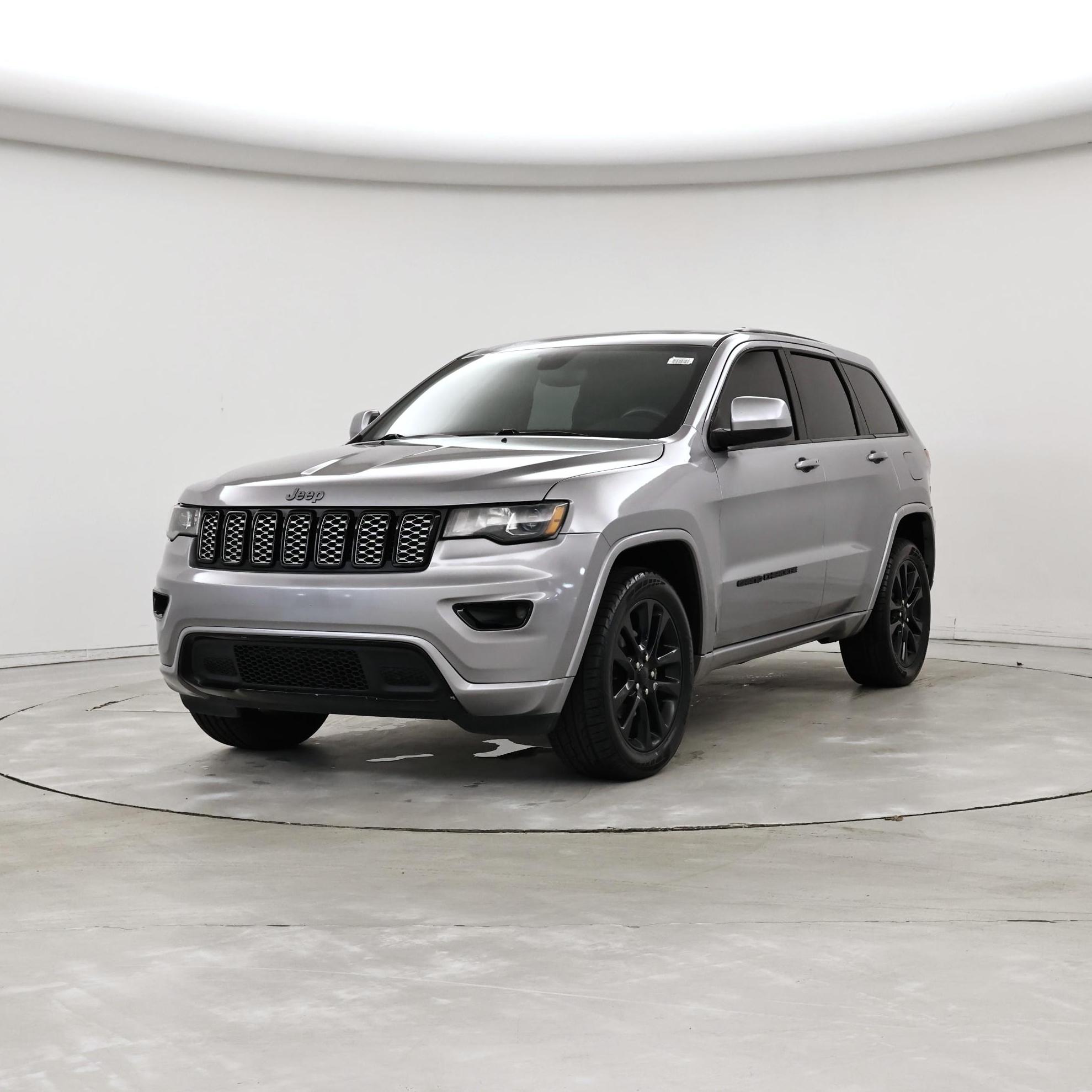 Thumbnail: 2018 Jeep Grand Cherokee - 4
